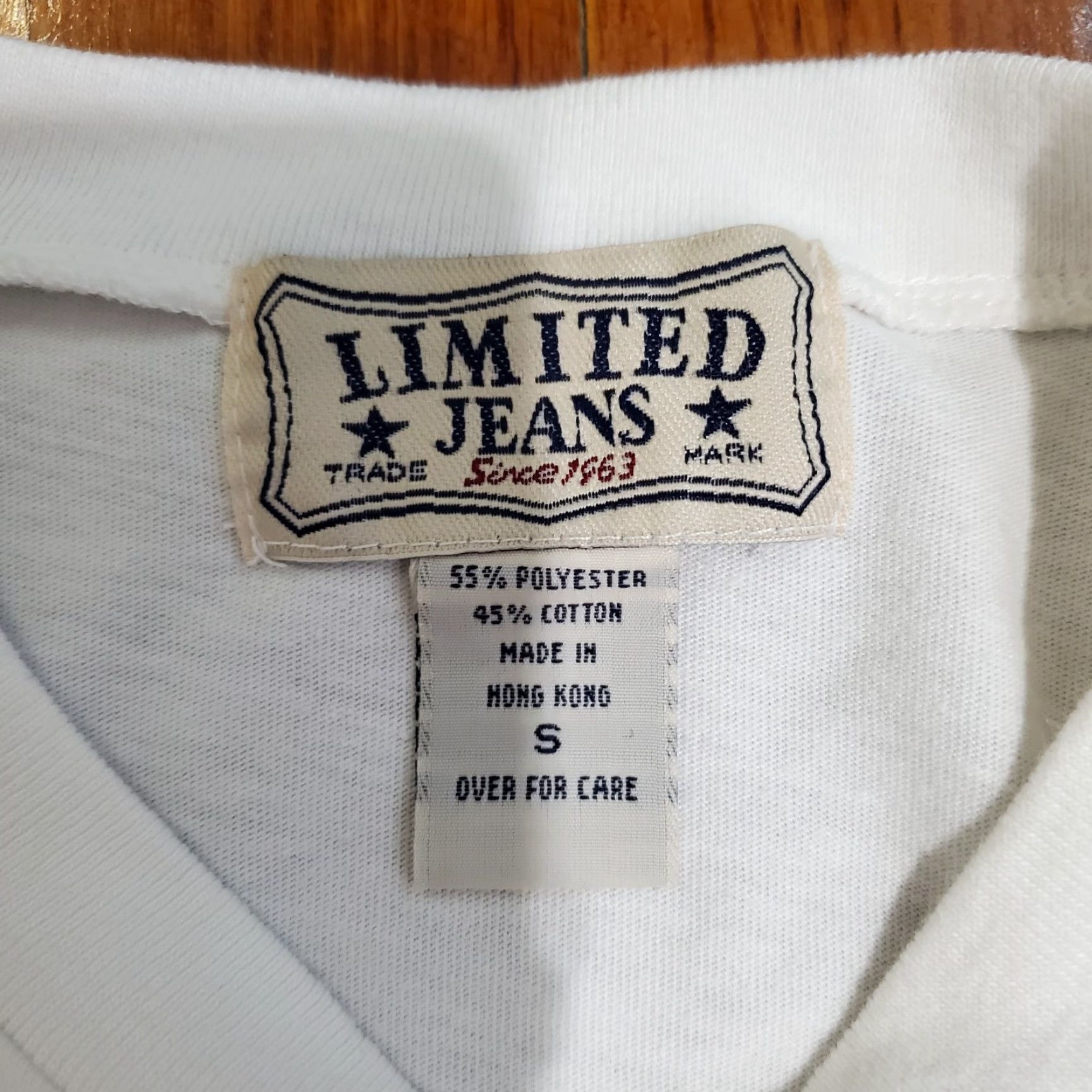 Express VINTAGE Express T-Shirt Shirt Men XS White 90s 80s Logo Graphic Print OSFA Short Sleeve Crew Neck Size US 29 - 3 Thumbnail