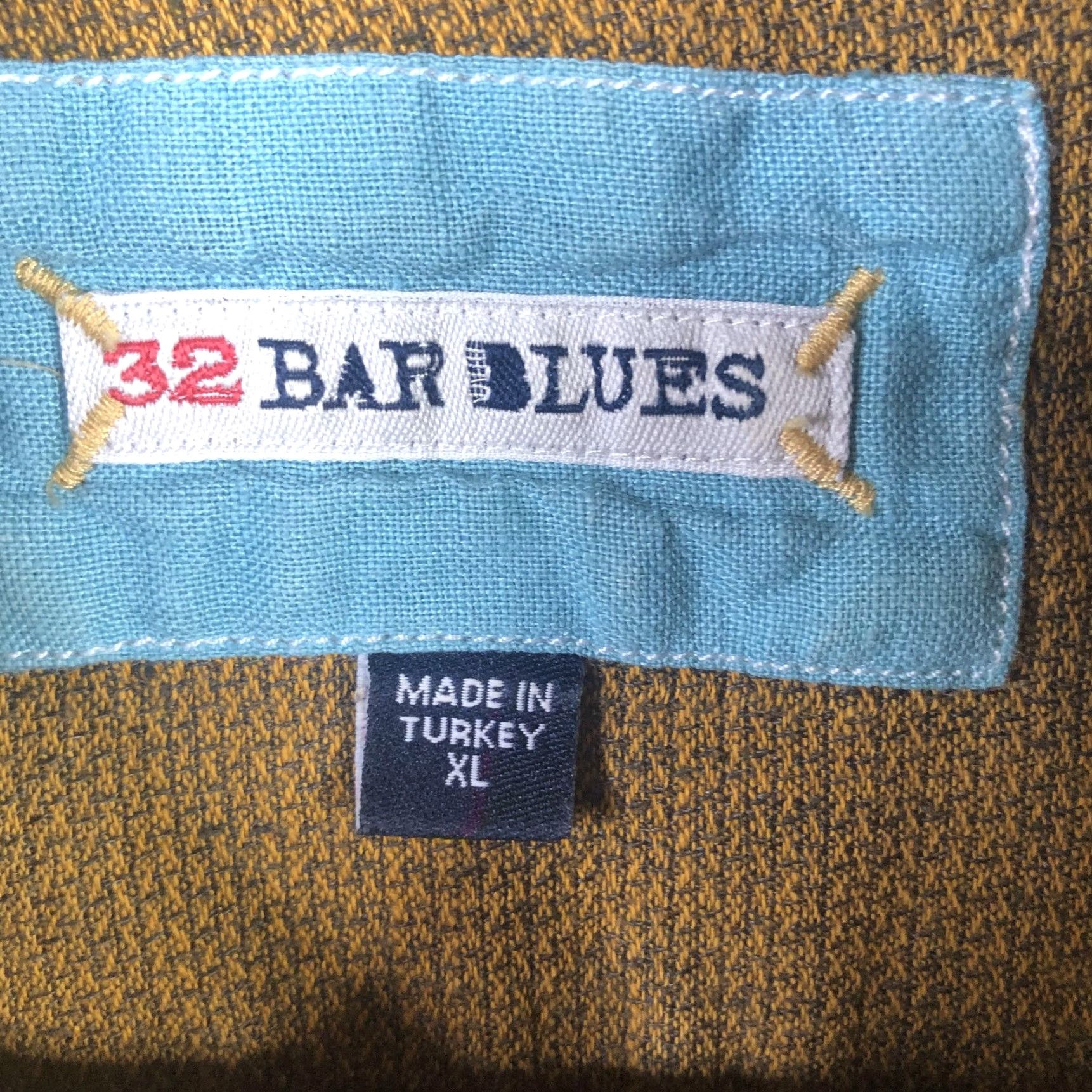 Vintage 32 Bar Blues Shirt Mens XL Gold Textured Woven Long Sleeve Button Front Casual Size US XL / EU 56 / 4 - 5 Thumbnail