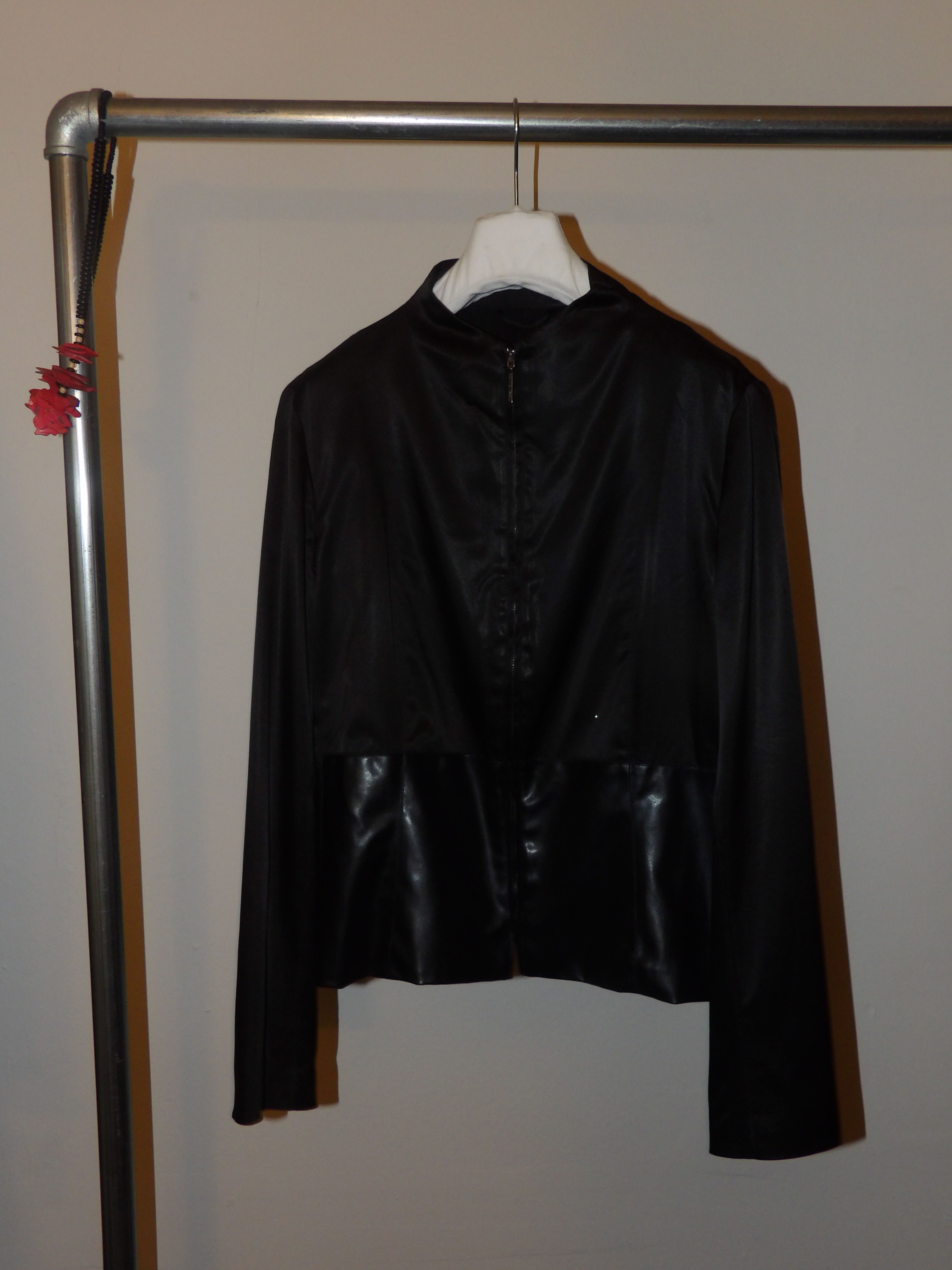 Gianfranco Ferre Gianfranco Ferre Jeans Sleek Black Jacket Size XS / US 0-2 / IT 36-38 - 1 Thumbnail