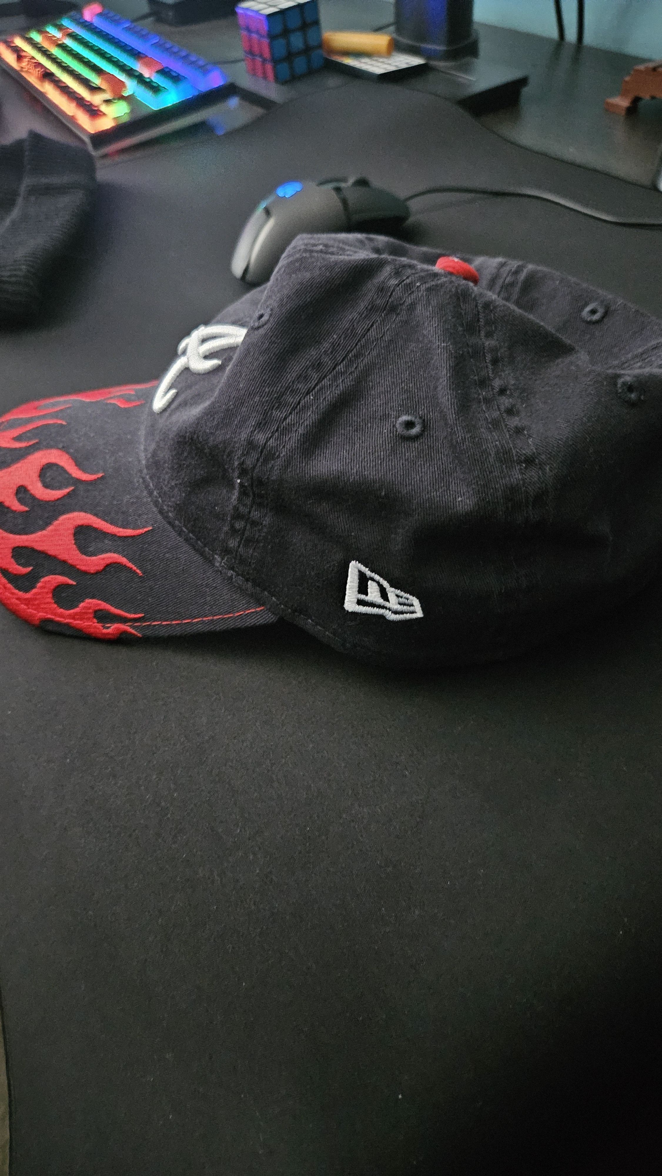 New Era 9twenty New Era Atlanta Braves Speedway hat Size ONE SIZE - 3 Thumbnail