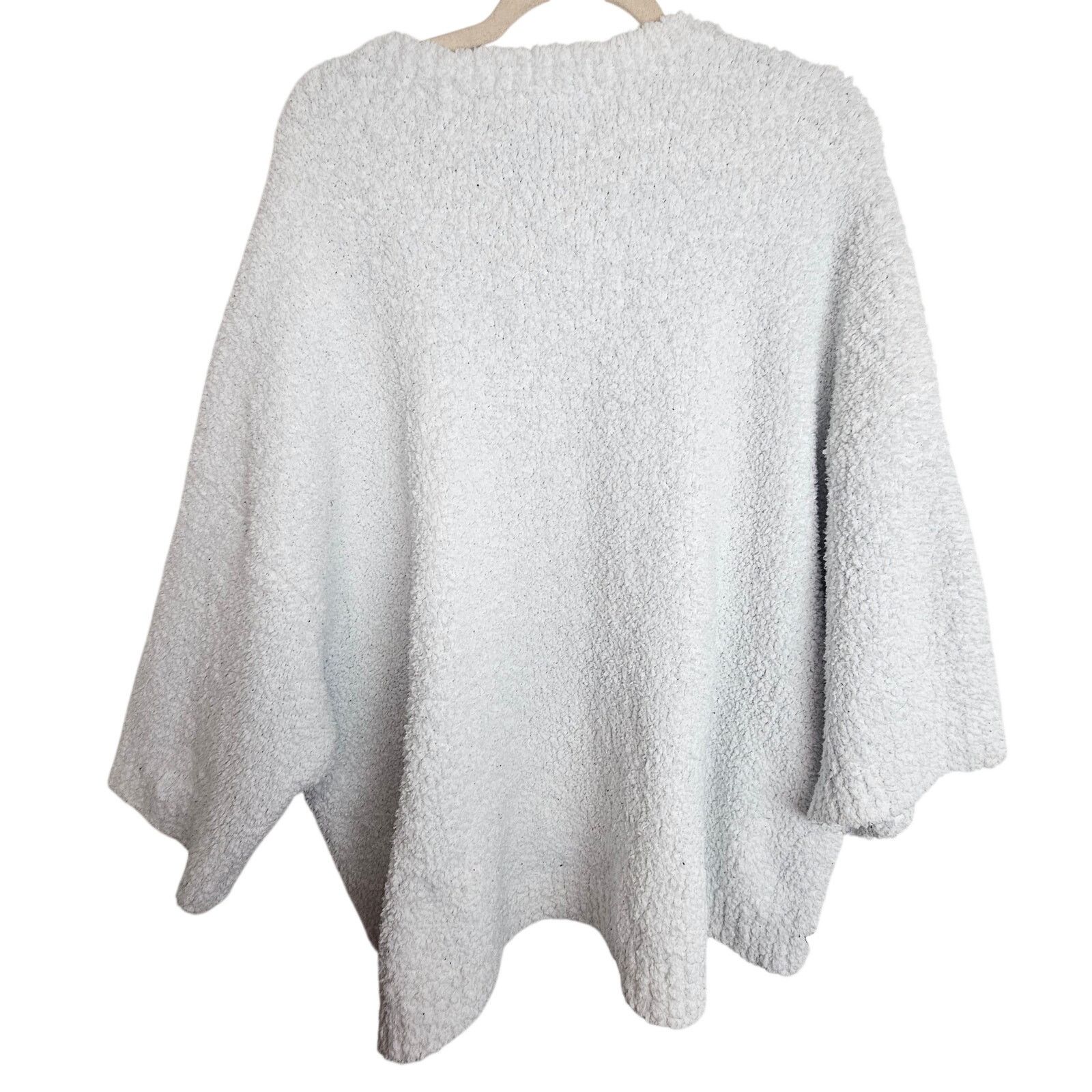Tommy Bahama Tommy Bahama Island Soft Womens Fluffy Pullover Sweater Sz L Size L / US 10 / IT 46 - 8 Thumbnail