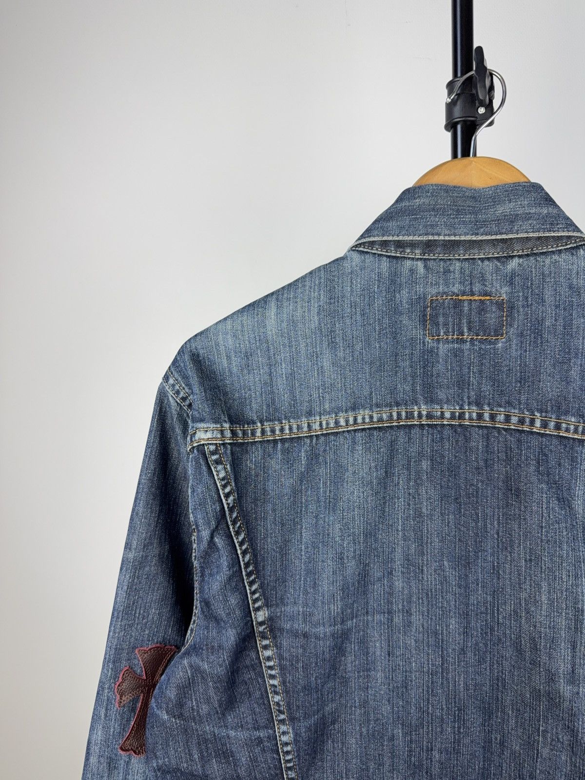 Levi's Vintage Clothing Vintage 90s Archival Chrome Hearts Style Cross Denim Jacket Size US S / EU 44-46 / 1 - 12 Thumbnail