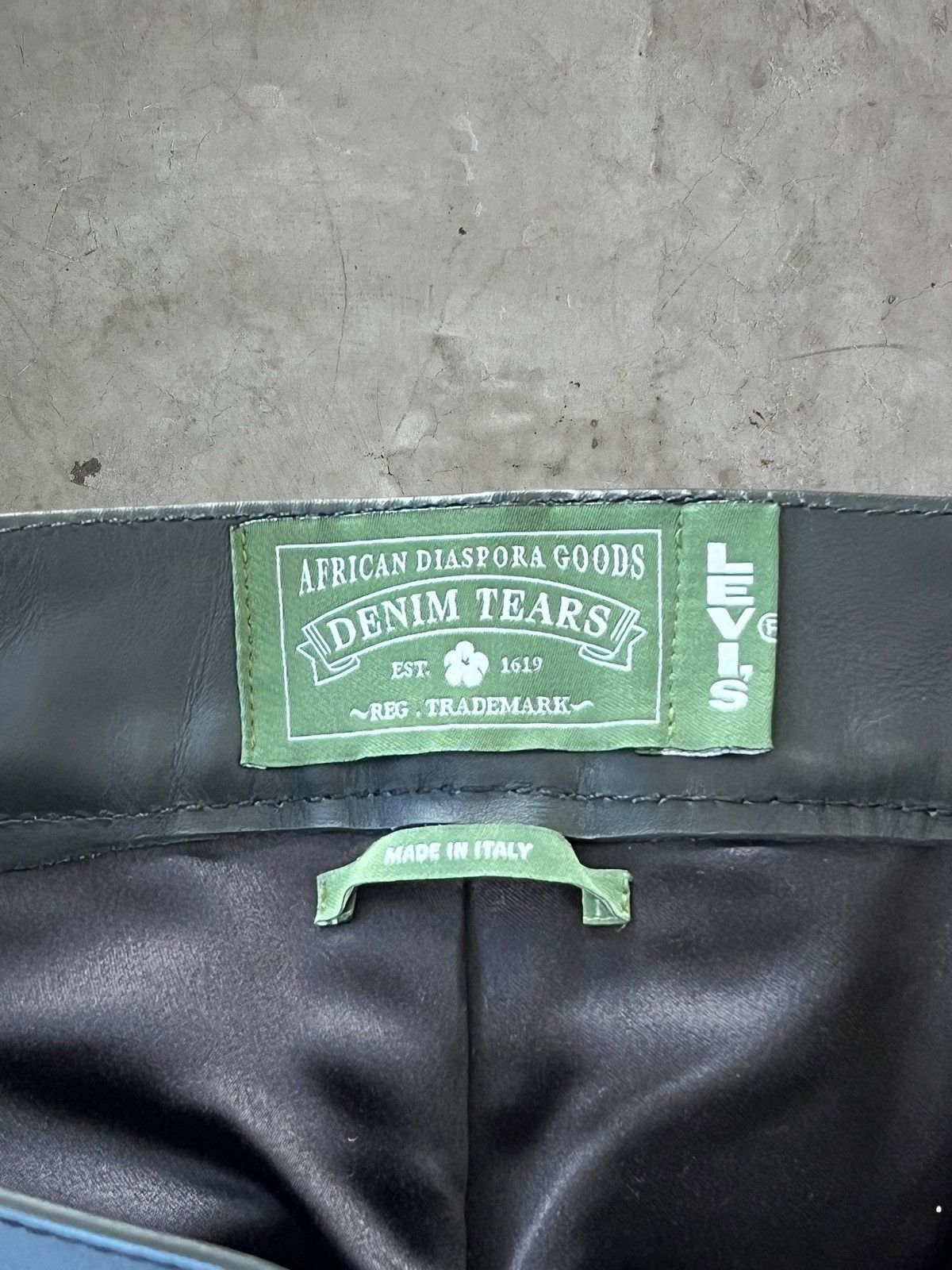 DENIM TEARS × Levi's Denim Tears Leather Levis Pants Size US 36 / EU 52 - 11 Thumbnail
