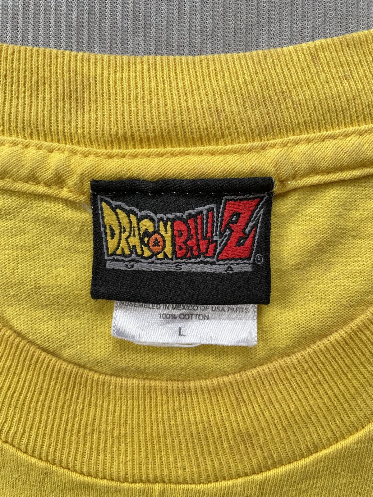Vintage 2000 Vintage Dragon Ball Z Cell Saga Size US L / EU 52-54 / 3 - 18 Thumbnail