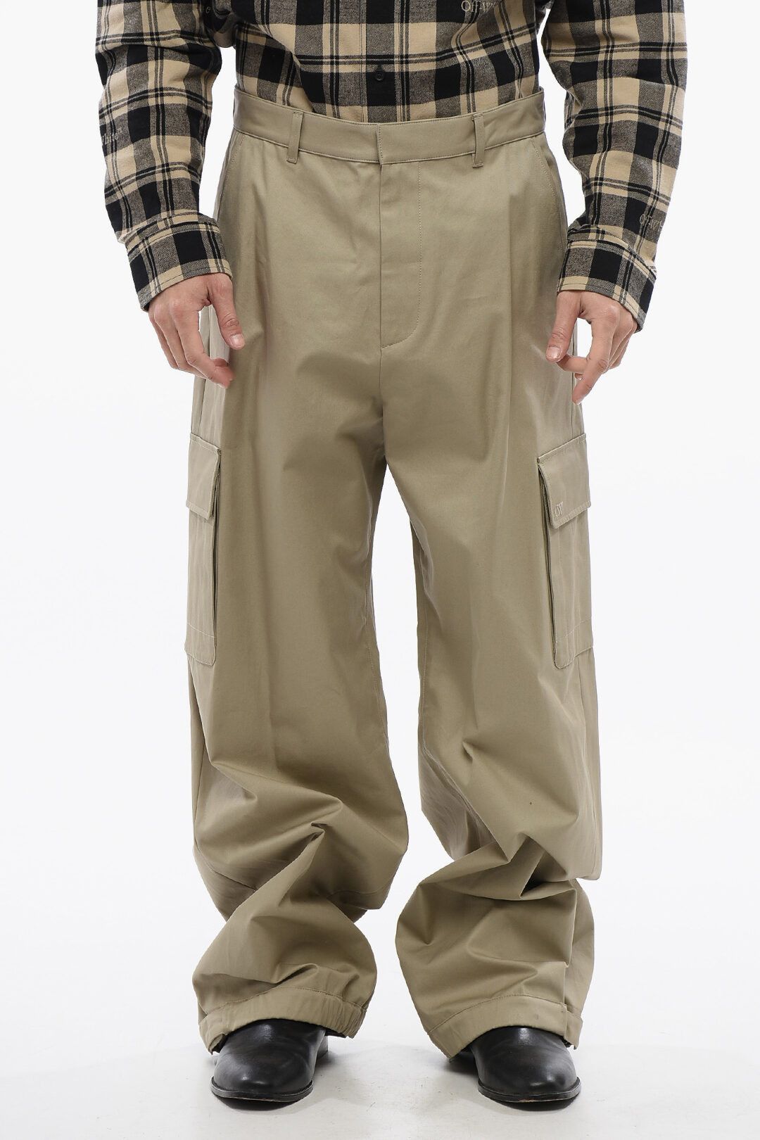 Off-White og1mm1025 High Waisted Cargo Pant in Beige Size US 30 / EU 46 - 1 Thumbnail