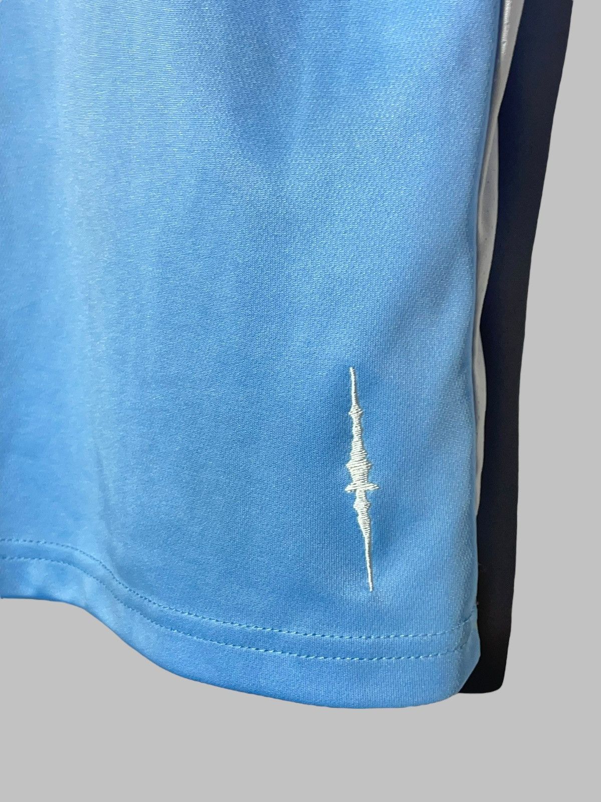 Umbro × Vintage #16 Kun Aguero Manchester City Umbro 2011/12 Football Shirt Size US S / EU 44-46 / 1 - 17 Thumbnail