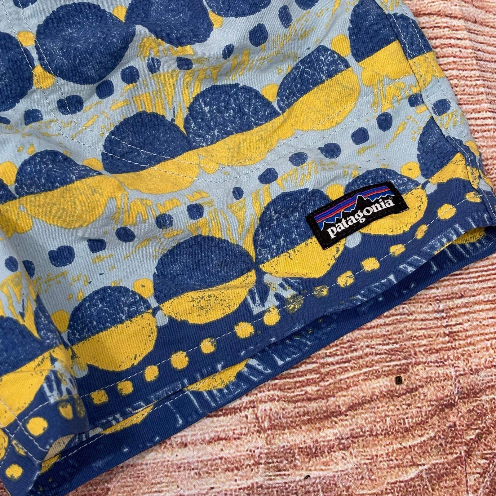 Patagonia Patagonia Boys Medium Patterned Swim Shorts Size US 26 / EU 42 - 3 Thumbnail