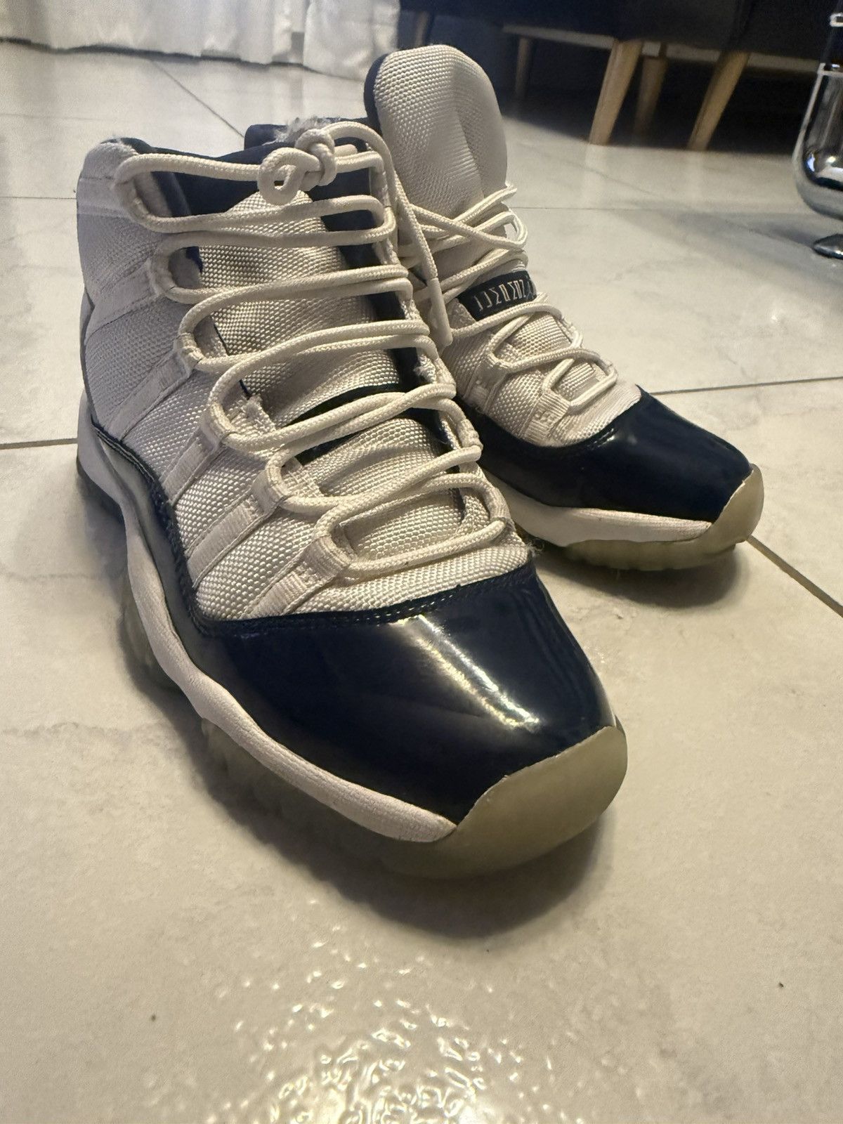 Jordan Brand Air Jordan 11 Midnight Navy Size US 7 / EU 40 - 8 Thumbnail