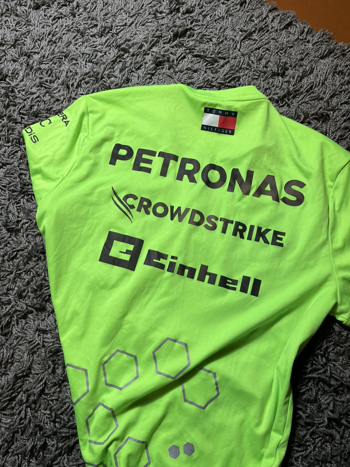 Mercedes-Benz × Tommy Hilfiger TOMMY HILFIGER x MERCEDES PETRONAS RACING ADULT T-SHIRT Size US M / EU 48-50 / 2 - 4 Thumbnail
