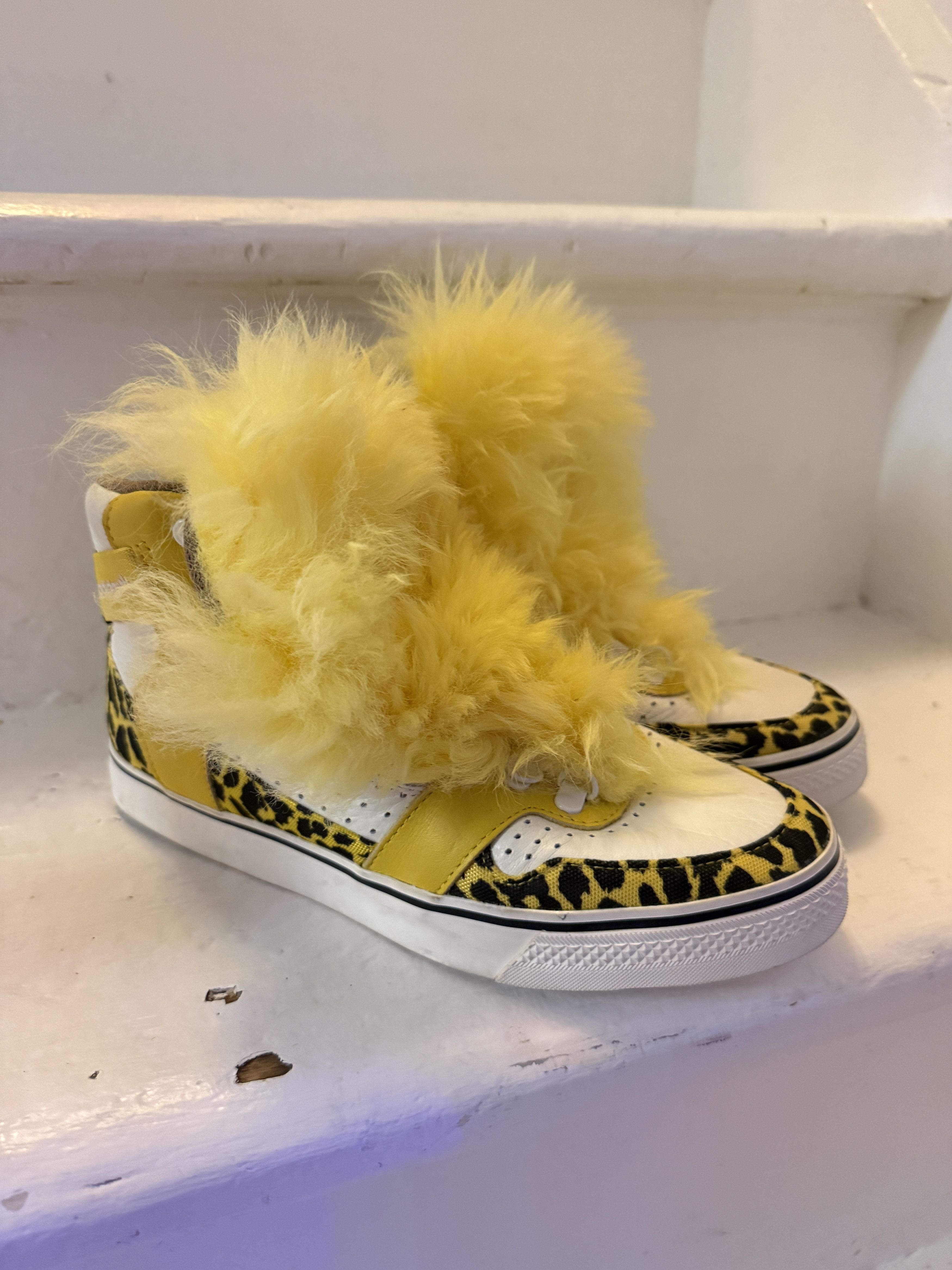 Adidas × Jeremy Scott ADIDAS JEREMY SCOTT BONES FUR/ADIDAS JS