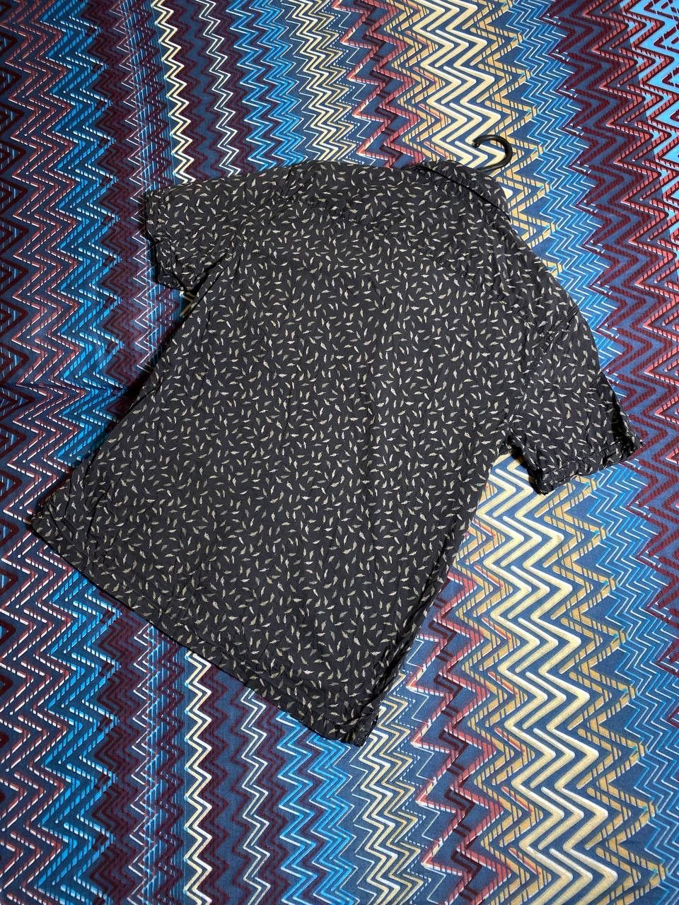 Allsaints × Vintage AllSaints Short Sleeve Abstract Print Button Up Down Shirt Size US M / EU 48-50 / 2 - 7 Thumbnail