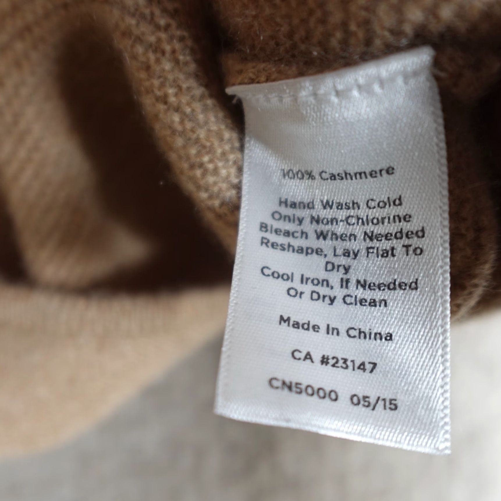 Talbots Talbots Womens Sweater L Beige Cashmere Cowl Neck Dolman Sleeve Knit Pullover Size L / US 10 / IT 46 - 6 Thumbnail