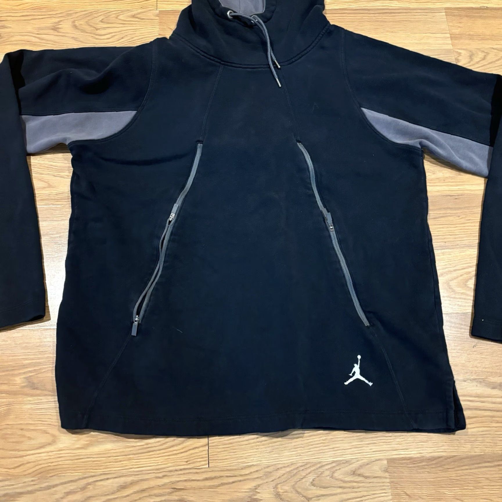 Jordan Brand Air Jordan Hoodie Black Gray Pullover High Neck Embroidered Logo Mens Large Jumpman Size US L / EU 52-54 / 3 - 3 Thumbnail