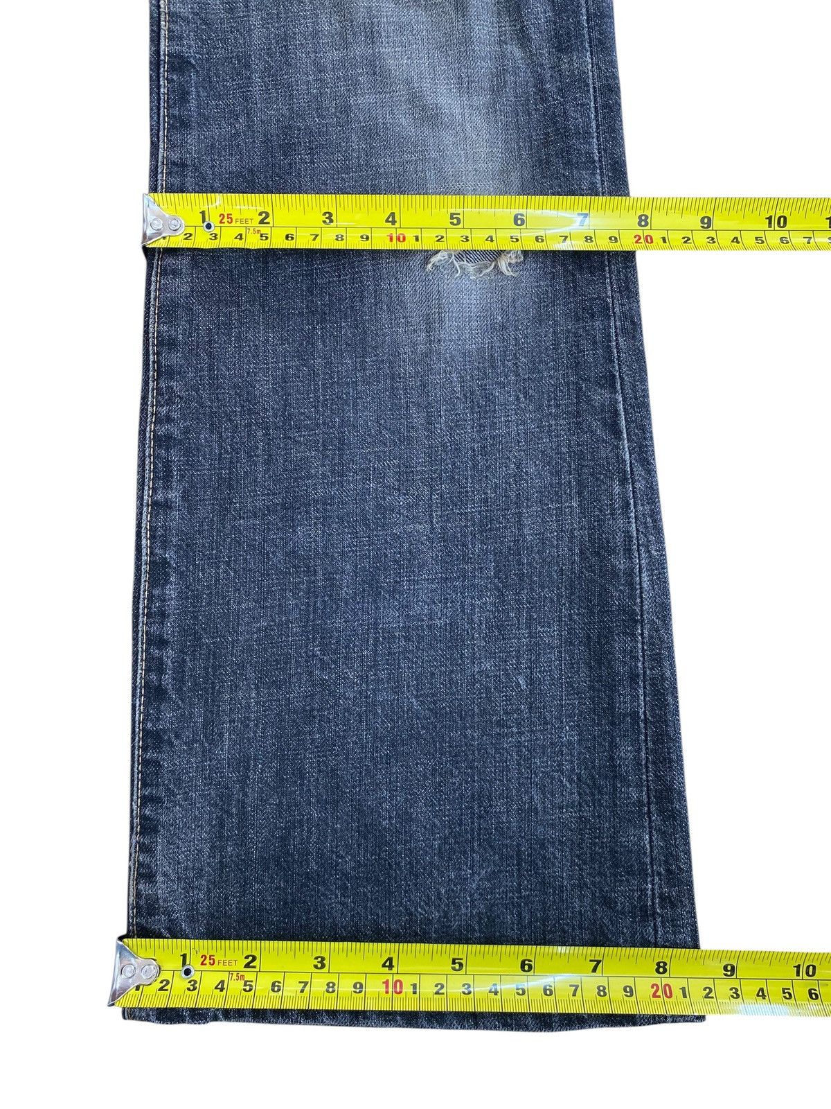 Wrangler Wrangler Faded Wash Ripped Style Boot Cut Jean Size US 28 / EU 44 - 8 Thumbnail