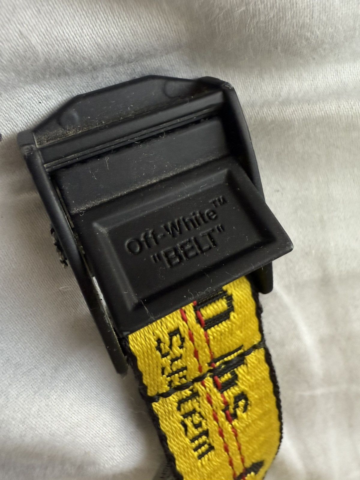 Off-White Off-White Industrial Belt Yellow Black Classic Logo Belt Size ONE SIZE - 2 Thumbnail