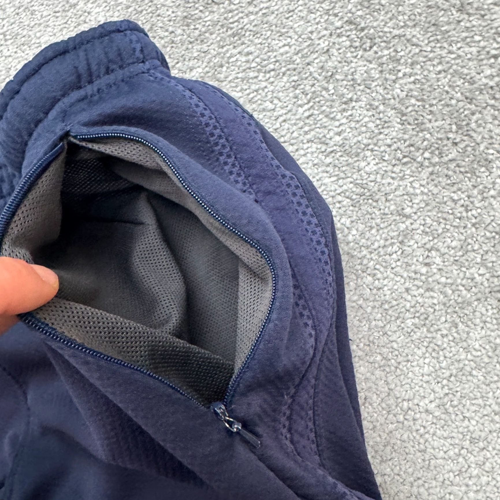 Nike Nike FIT Track Pants Mens M Navy Blue Straight Leg Ankle Zip Pockets Activewear Lightweight Size US 31 - 7 Thumbnail