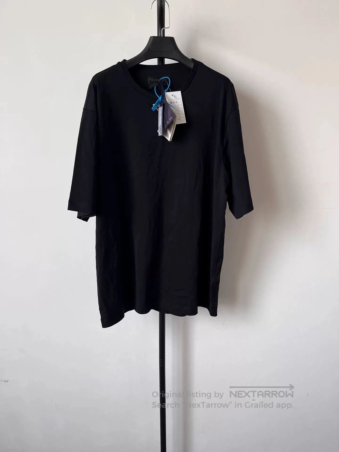 Prada PRADA FW22 Men's Solid Logo Cotton T-Shirt. Size US M / EU 48-50 / 2 - 1 Thumbnail