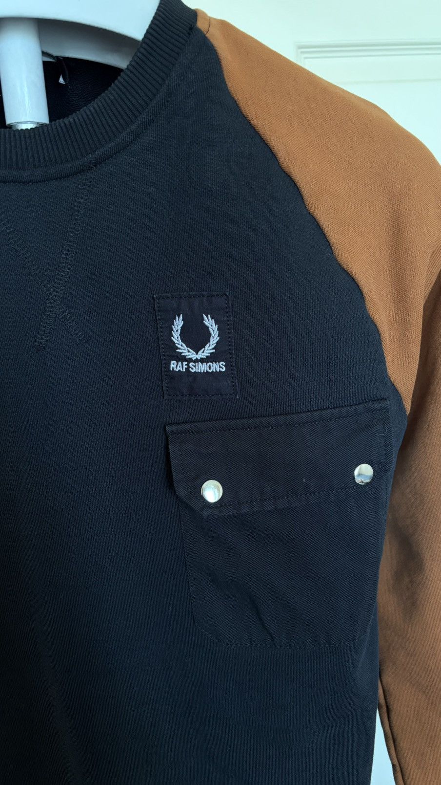 Fred Perry × Raf Simons Raf Simons × Fred Perry Raglan Crewneck Sweatshirt Size US S / EU 44-46 / 1 - 3 Thumbnail