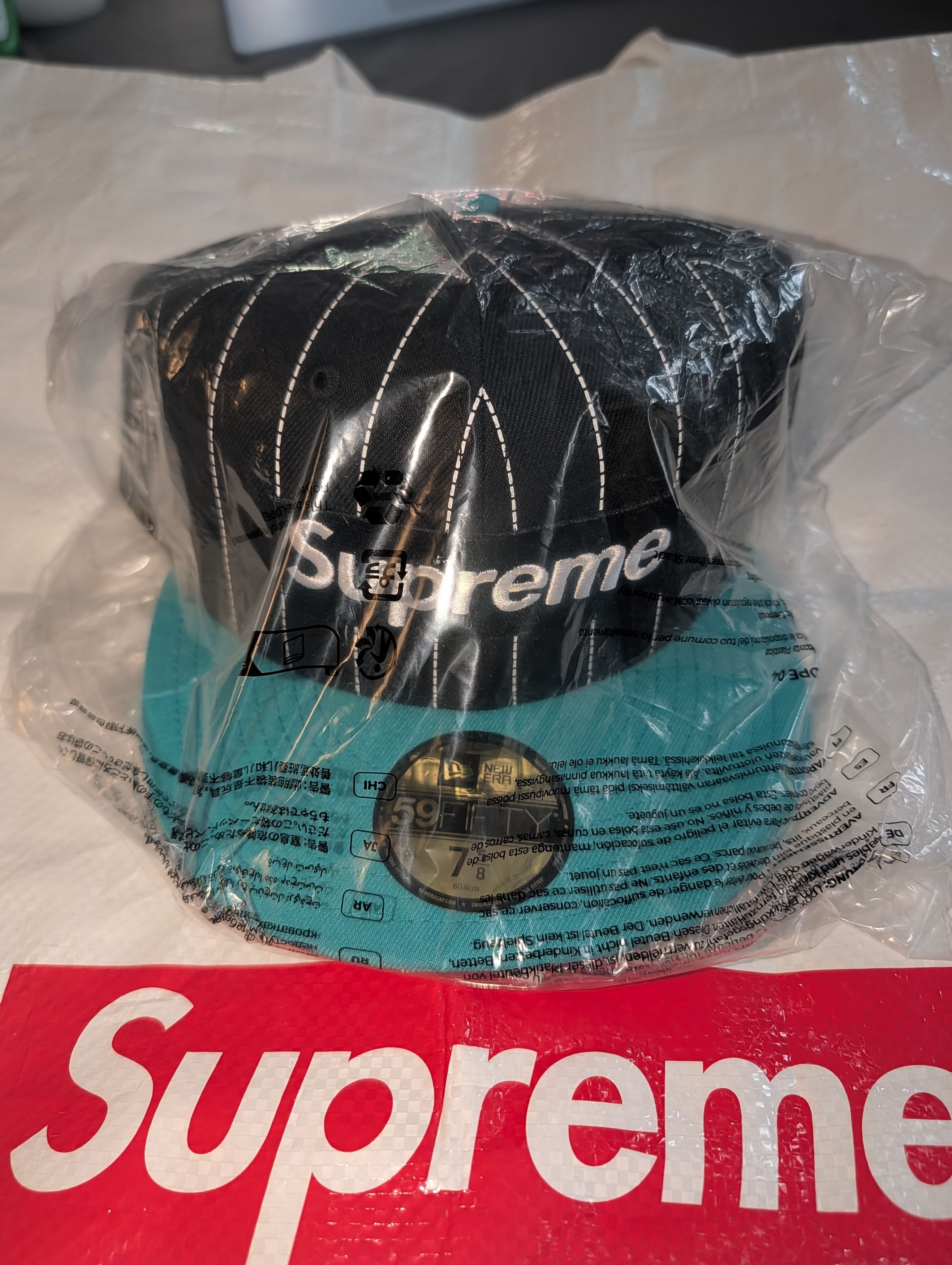 New Era × Supreme Supreme Mesh Back Fitted Box Logo Hat (SS24)(7 5