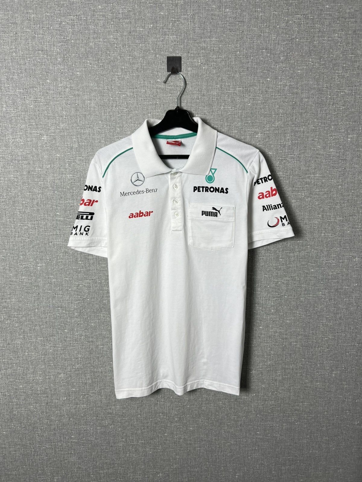 Puma Vintage Puma Mercedes-Benz AMG Petronas Racing Polo Shirt Size US S / EU 44-46 / 1 - 2 Thumbnail