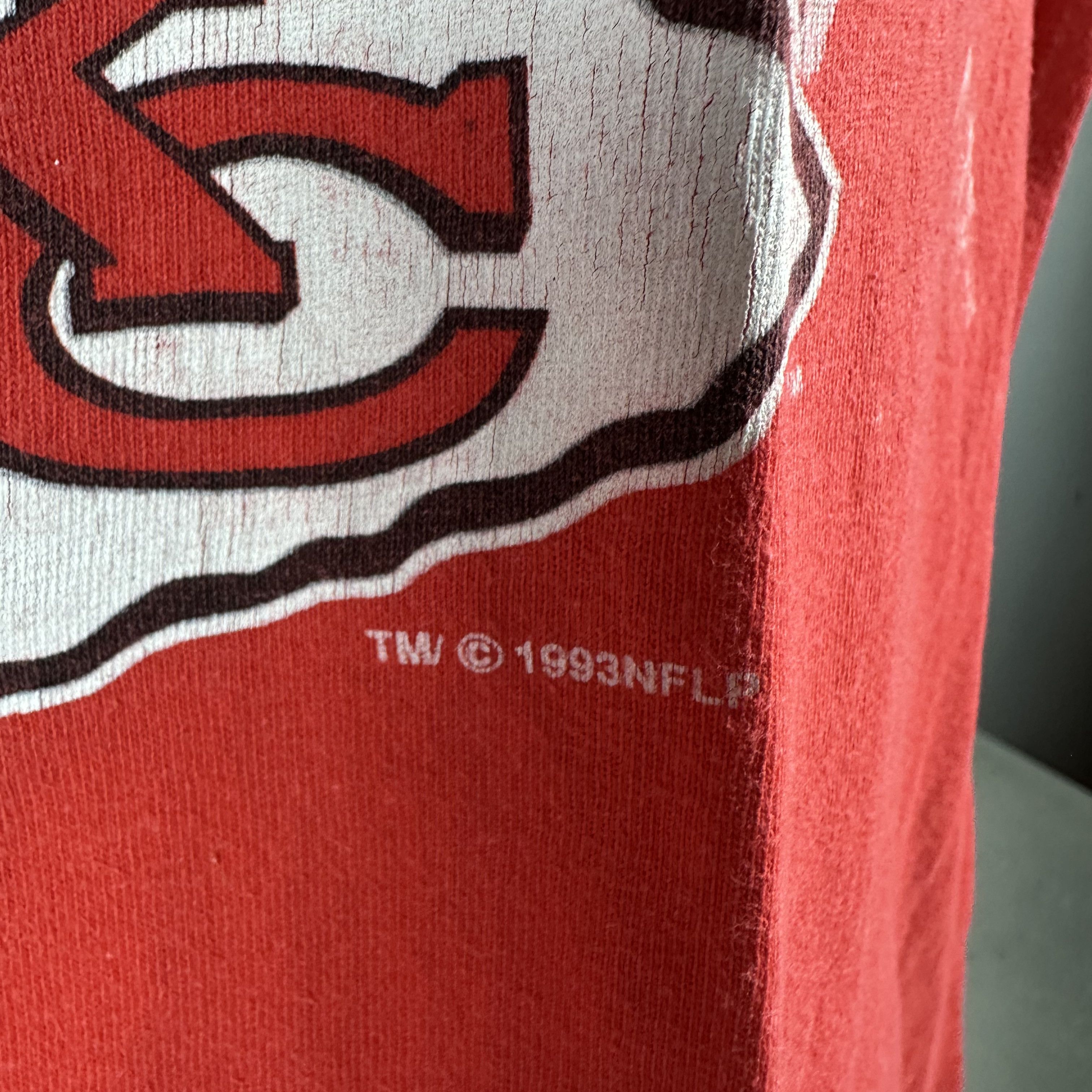Vintage 1993 Joe Montana Kansas City Chiefs NFL Caricature T-shirt Size US XL / EU 56 / 4 - 4 Thumbnail