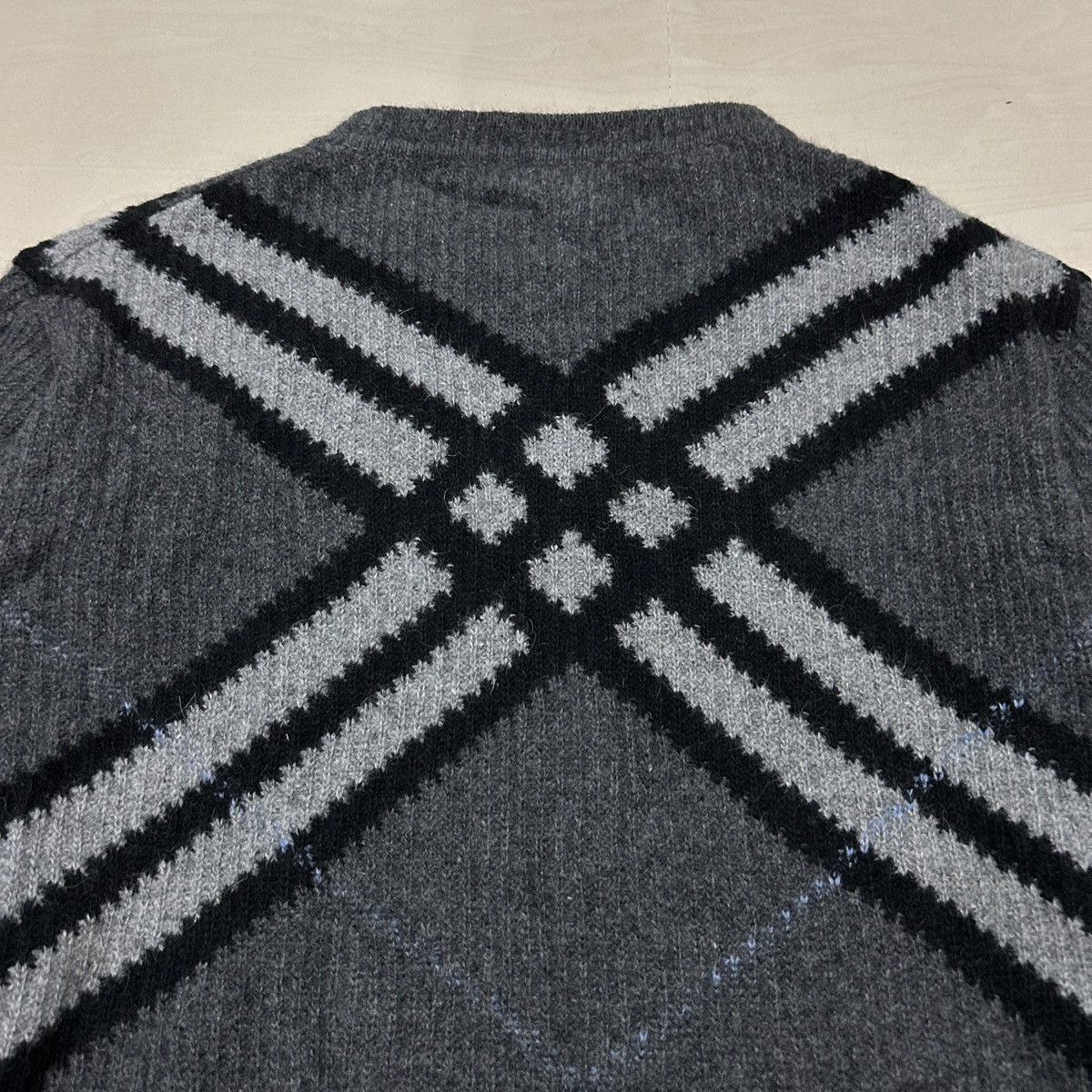 Burberry Vintage Burberry knitted-sweater Size US S / EU 44-46 / 1 - 7 Thumbnail