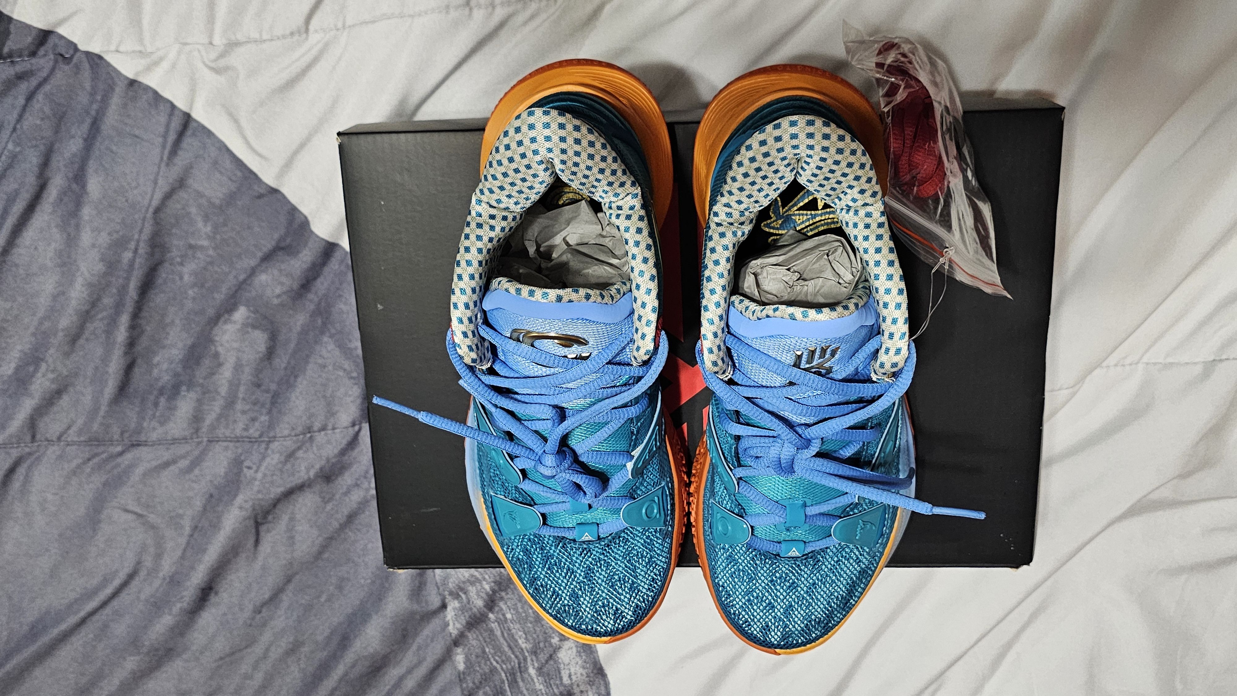 CNCPTS KYRIE 7 CNCPTS Size US 7 / EU 40 - 3 Thumbnail