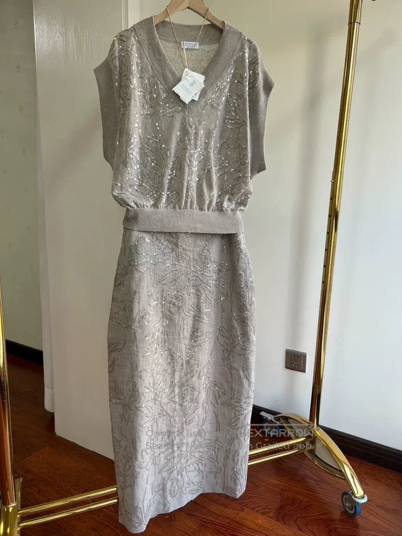 Brunello Cucinelli Brunello Cucinelli Linen Embroidered Sequin Sleeveless Top Size S / US 4 / IT 40 - 6 Thumbnail