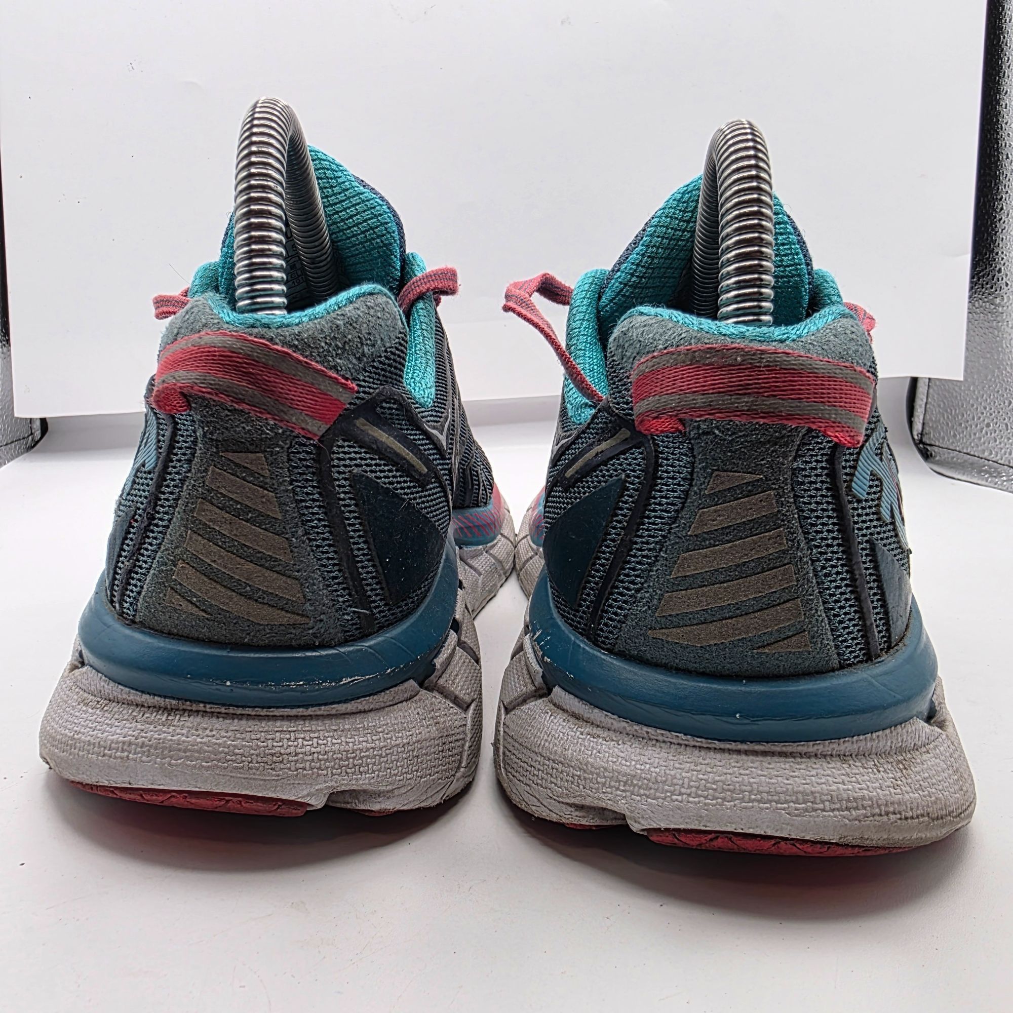 Hoka Hoka One One Clifton 4 Wide Womens Running Shoes Size 7 Gray Size US 7 / IT 37 - 4 Thumbnail