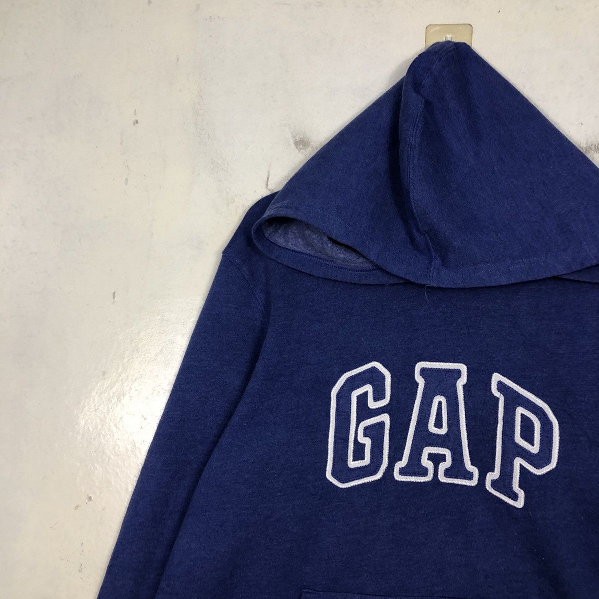 📌Vintage Hoodie Pull Over Sweater Gap Spell Out Big Logo