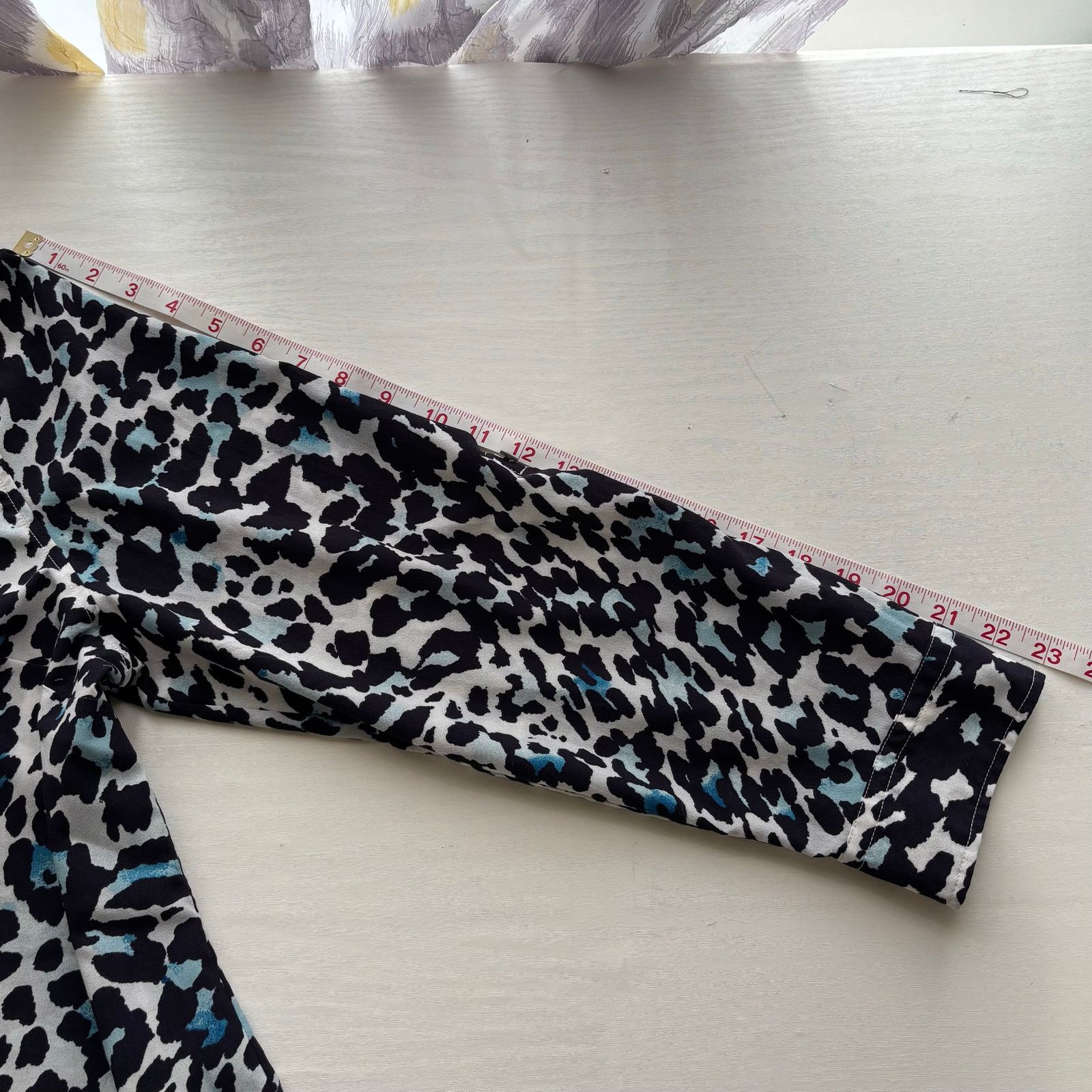 Other Talbots Black White Blue Leopard Print Blouse Size XLP Size XL / US 12-14 / IT 48-50 - 5 Thumbnail