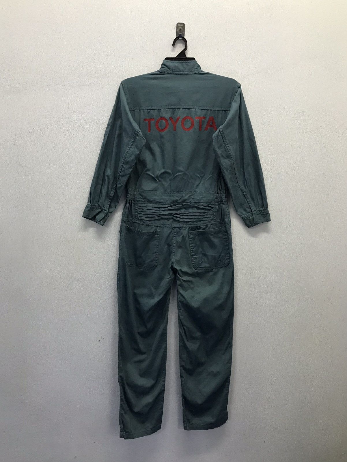 Japanese Brand TOYOTA Overall Size US 32 / EU 48 - 1 Thumbnail