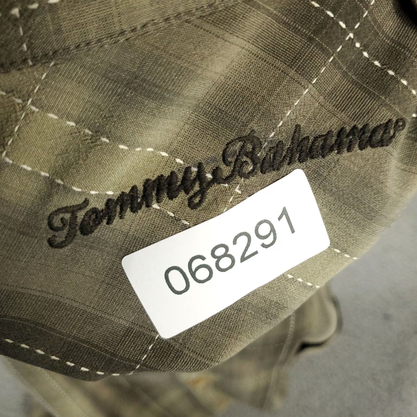Tommy Bahama Tommy Bahama Shirt Mens Large Beige Plaid Silk Hawaiian Button Up Short Sleeve Size US L / EU 52-54 / 3 - 7 Thumbnail