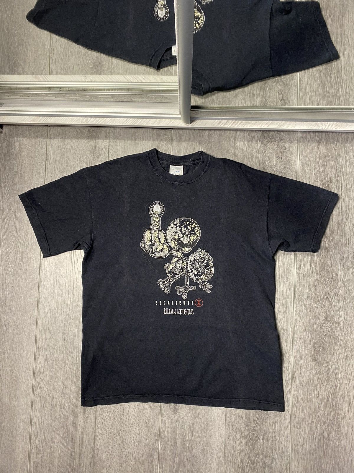 Vintage Rare Vintage Screen Stars Escaliente x Mallorca Aliens Tee Size US L / EU 52-54 / 3 - 1 Thumbnail