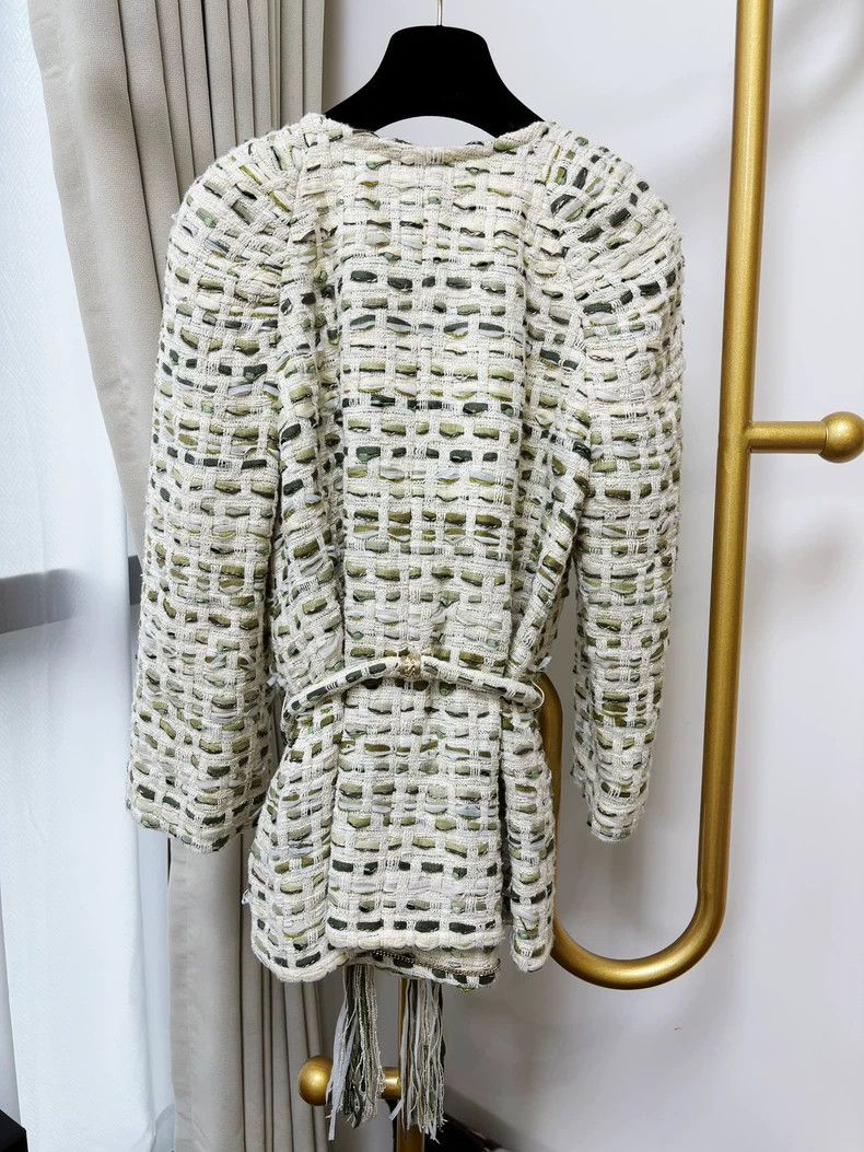 Chanel Chanel 18C Greek series green mixed color bathrobe braided Size XS / US 0-2 / IT 36-38 - 3 Thumbnail