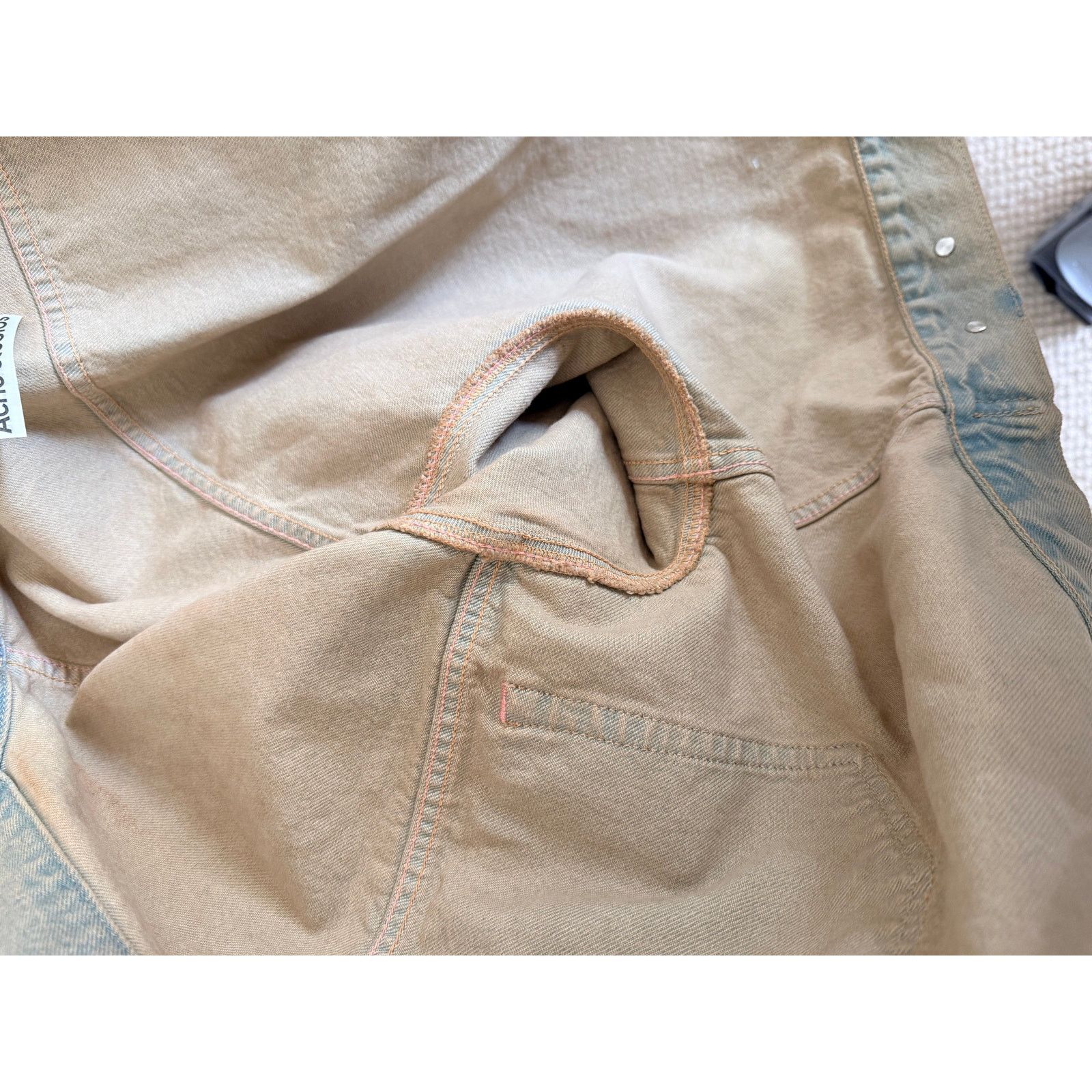 Acne Studios Acne Studios FW24 Cropped Denim Jacket Sand Beige IT 46 Size US M / EU 48-50 / 2 - 9 Thumbnail