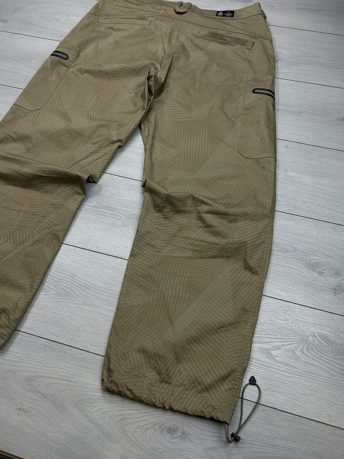 Nike ACG × Vintage Nike ACG Vintage Cargo Pant Size 34 Size US 34 / EU 50 - 7 Thumbnail