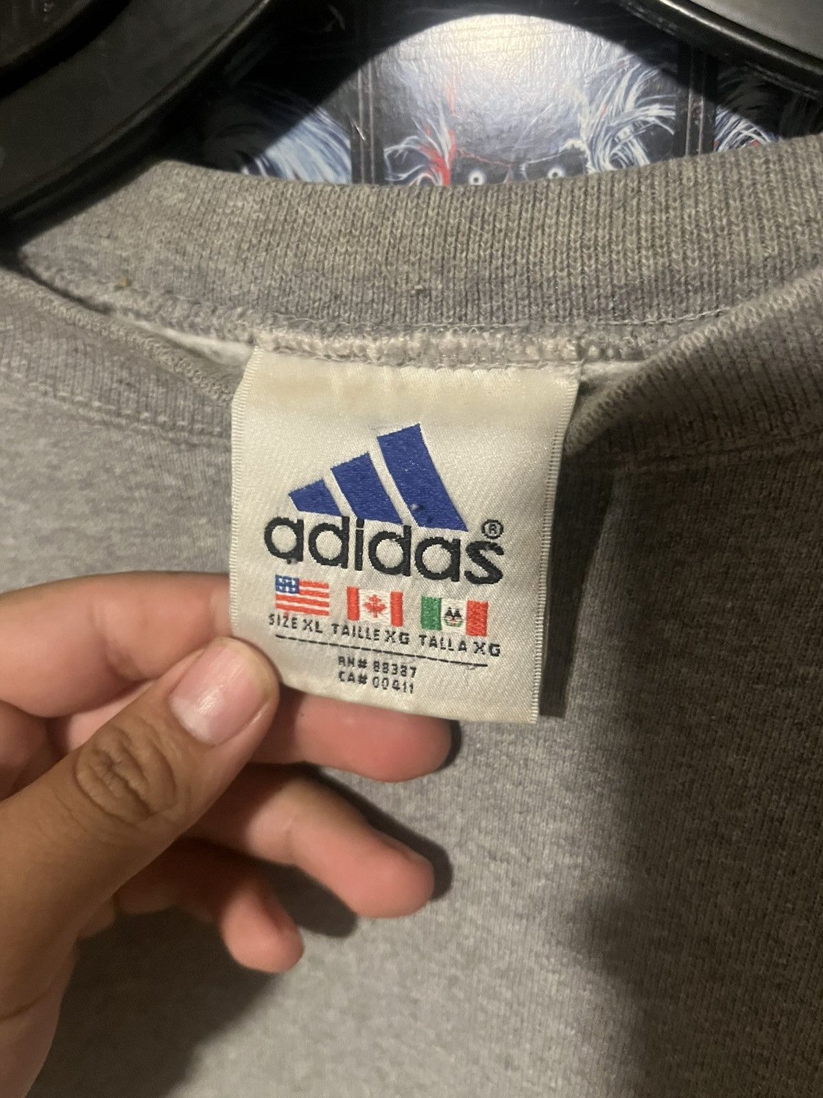 Adidas Vintage 90’s Adidas Boxy Embroidered grunge Sweatshirt XL Size US XL / EU 56 / 4 - 5 Thumbnail