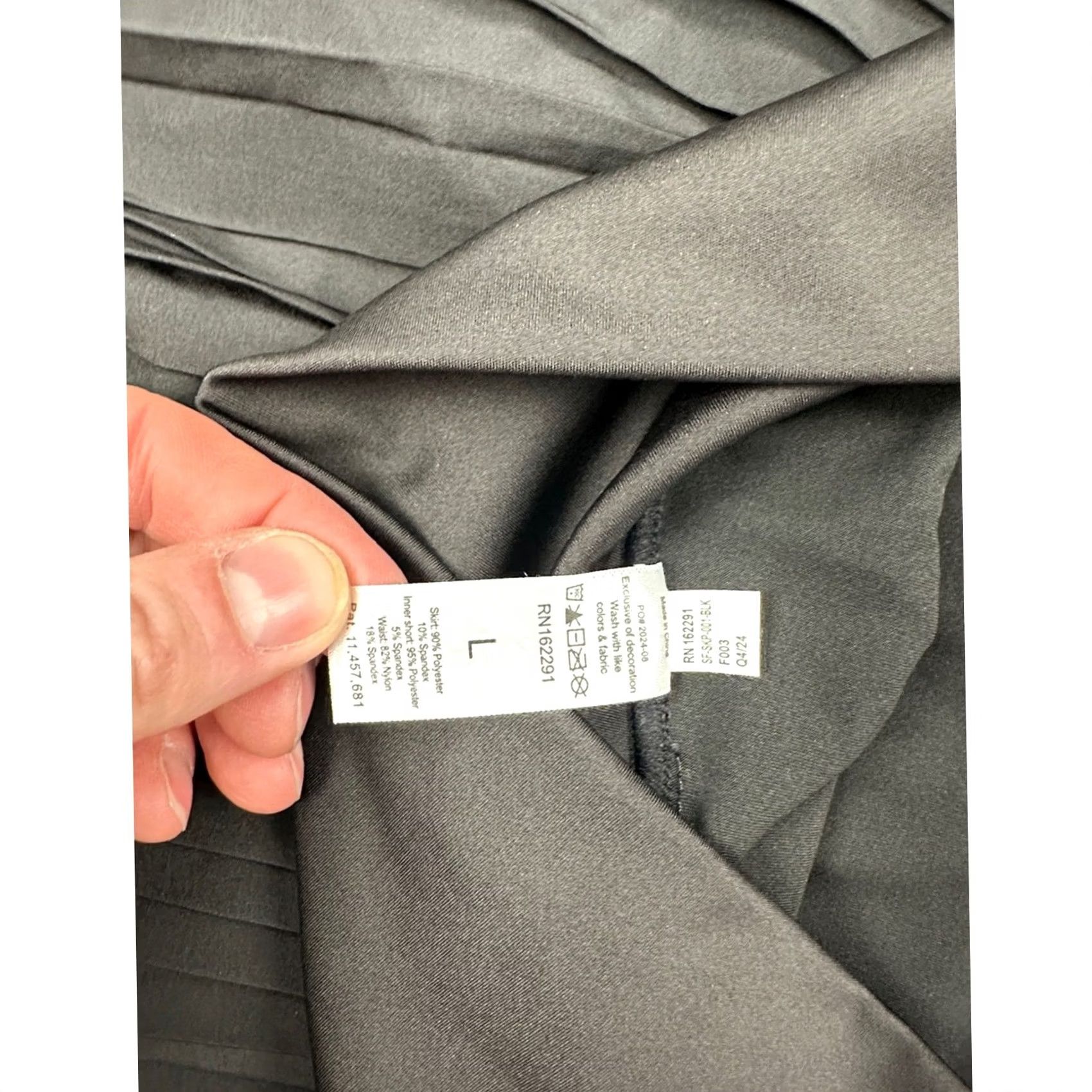 X-LARGE Sweetflexx Tone and Go Performance Skirt with Resistance Shorts NWOT Black Women's Large Skirt Pleated Short 27in Length Mens Womens Girls Size 36" / US 14 / IT 50 - 4 Thumbnail