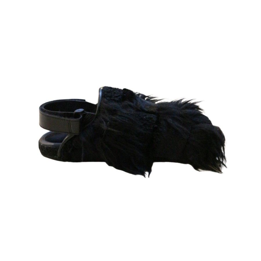 Other Unisex Black Fuzzy Clogs Size US 10 / EU 43 - 3 Thumbnail