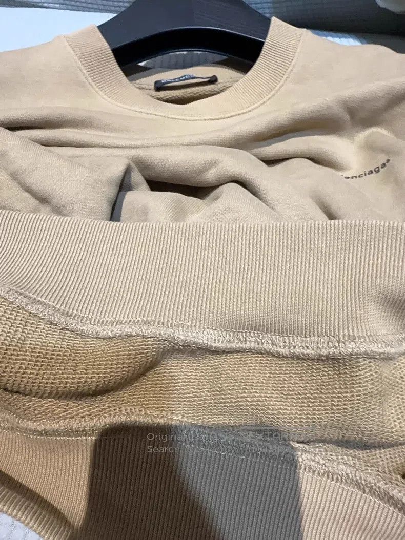 Balenciaga Balenciaga Khaki Small Logo Sweatshirt Size US XS / EU 42 / 0 - 7 Thumbnail