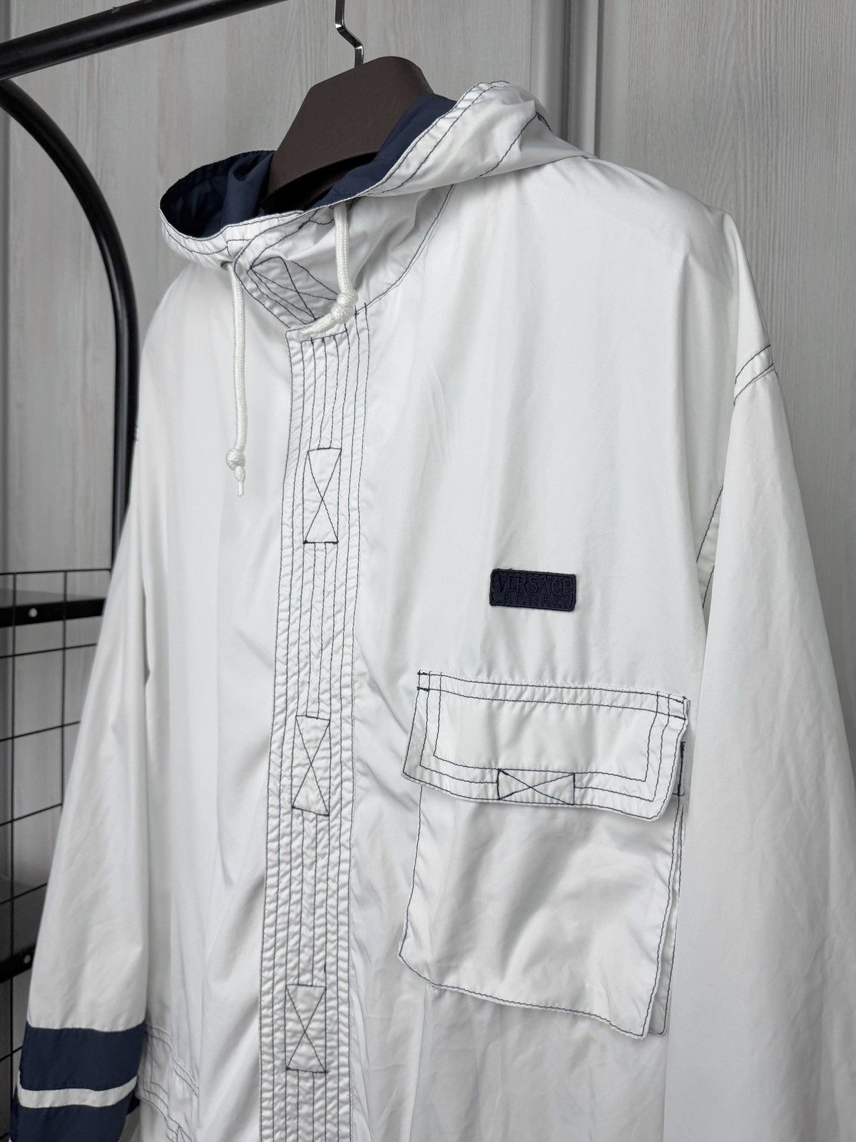 Versace Versace Sport vintage 90s nylon white striped light jacket Size US XL / EU 56 / 4 - 4 Thumbnail