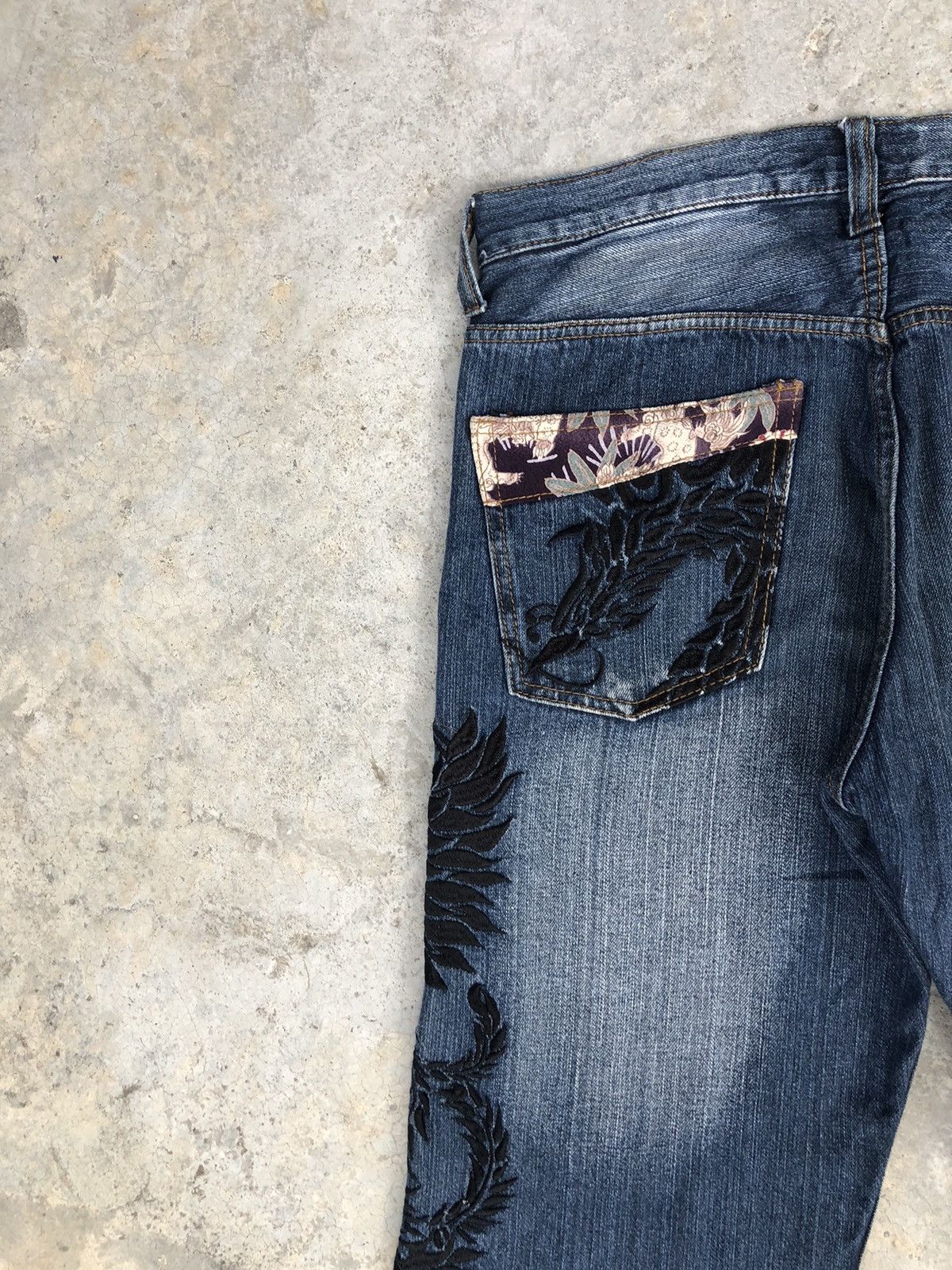 Japanese Brand Japanese Buden Embroidered Jeans Distressed Jeans Size US 33 - 10 Thumbnail