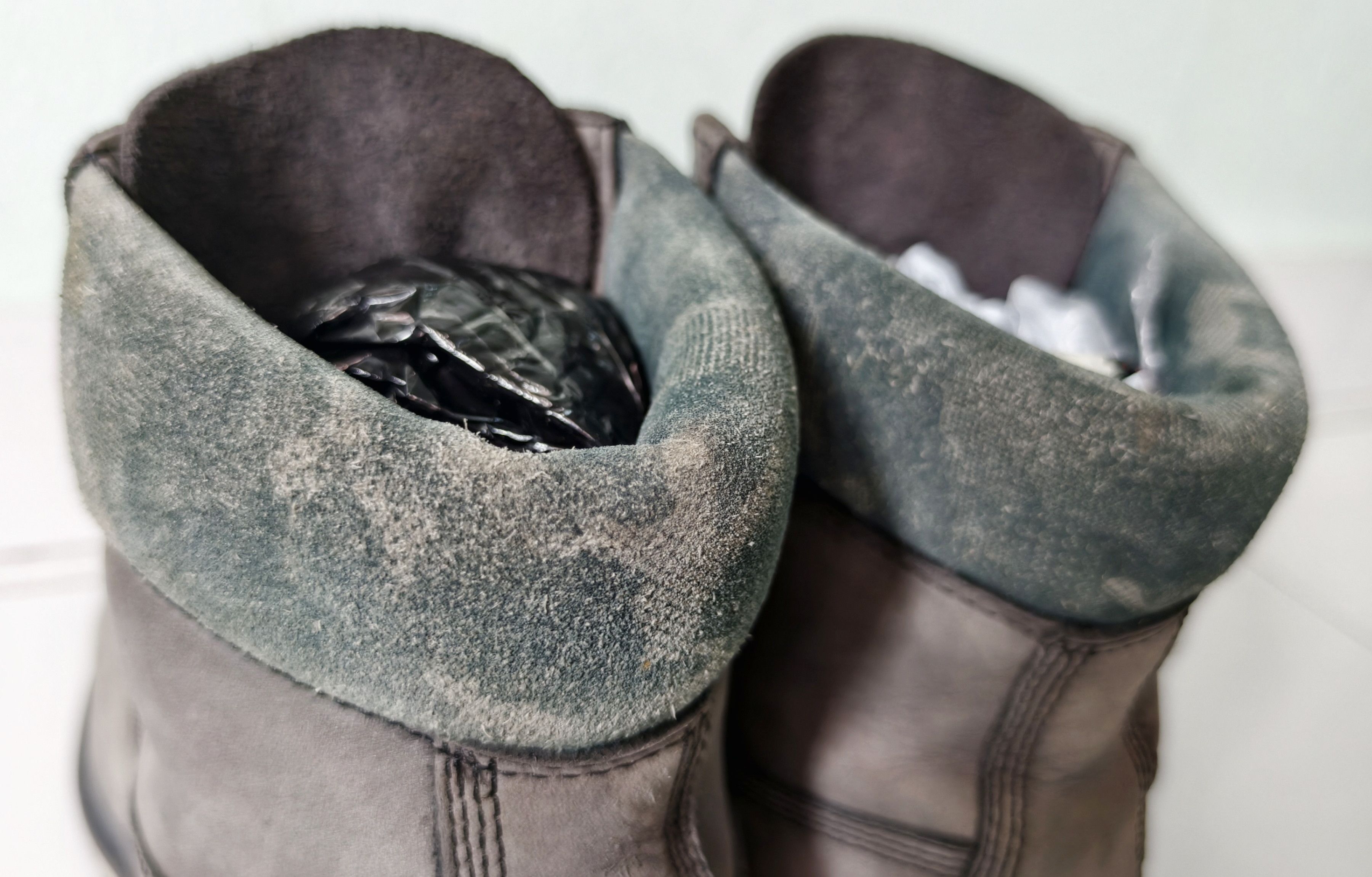 Other Timberland Radford 6 Inch Waterproof Boots Grey Nubuck' Size US 10 / EU 43 - 14 Thumbnail