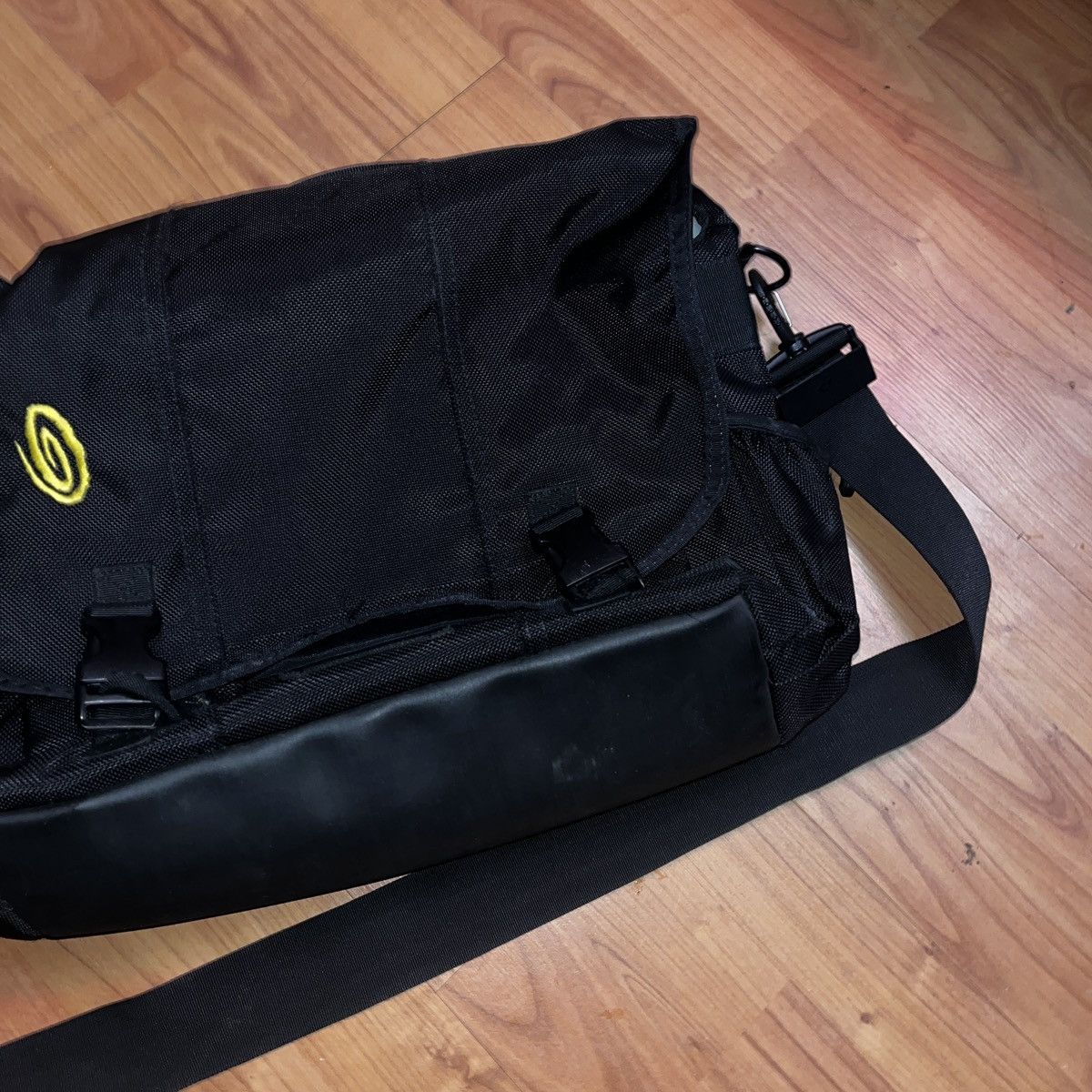 Vintage Timbuk2 Black Messenger Bag Y2K 00’s Size ONE SIZE - 3 Thumbnail