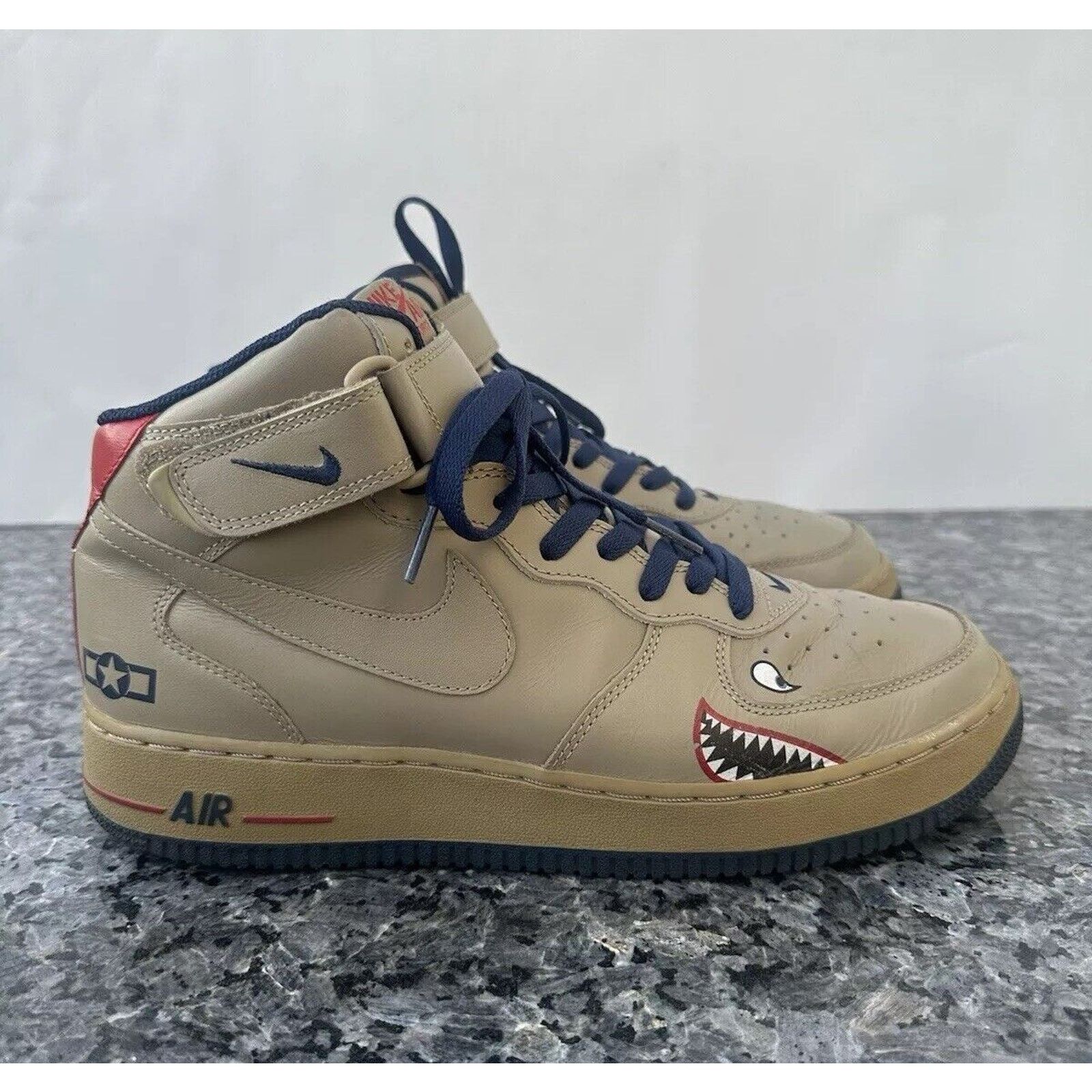 Nike Vintage 2004 Nike Air Force 1 Mid Khaki-Midnight Size US 10 / EU 43 - 2 Thumbnail