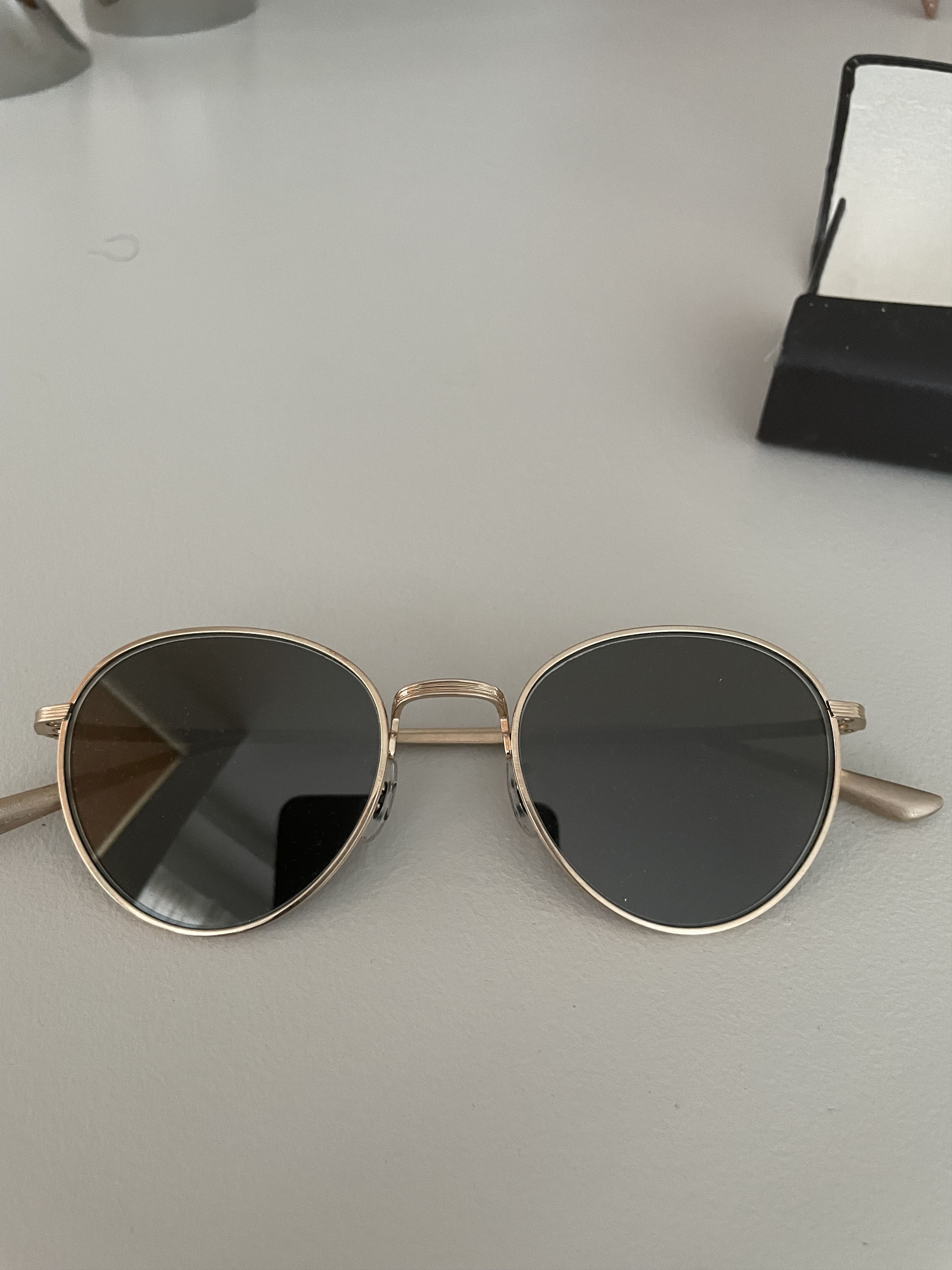 Oliver Peoples Oliver Peoples Sunglasses Size ONE SIZE - 2 Thumbnail