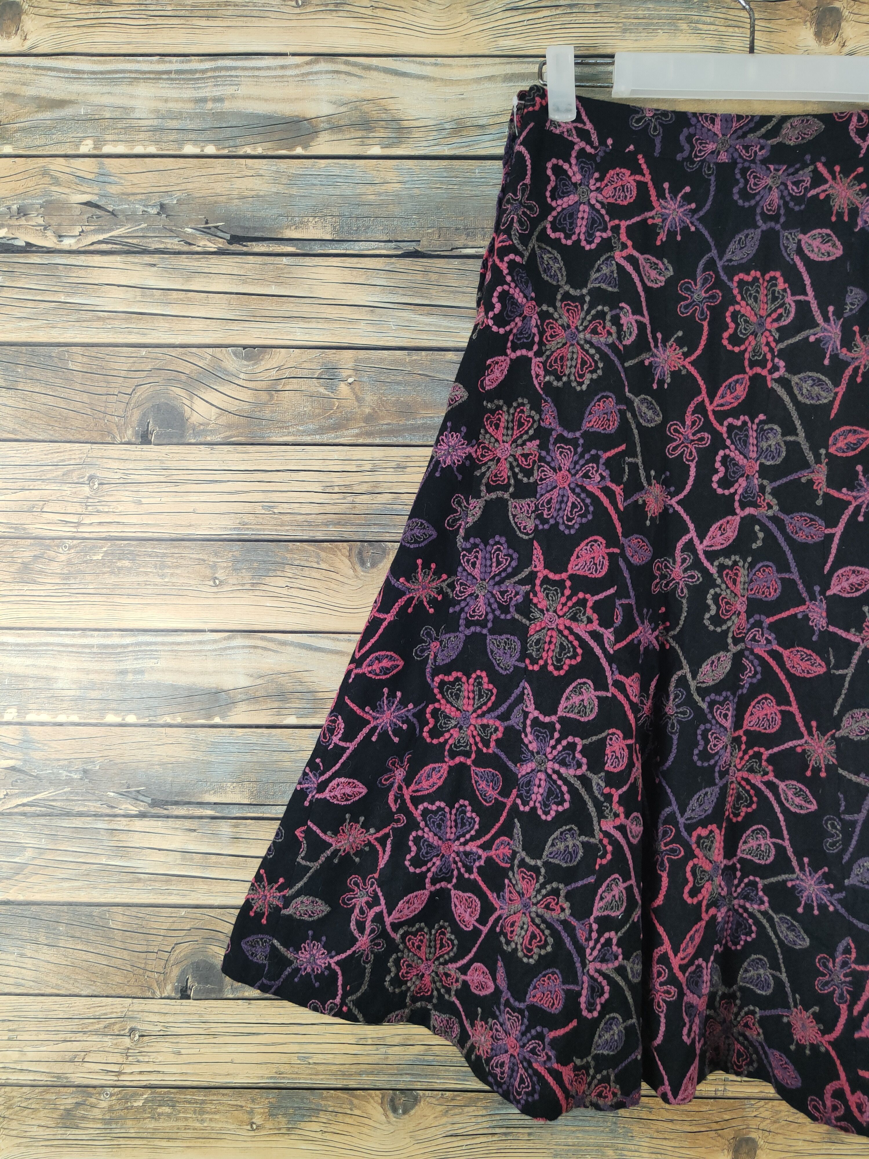 Japanese Brand × Vintage Joli & Grondall Black Pink Midi Skirts #W1755 Size 26" / US 2 / IT 38 - 7 Thumbnail