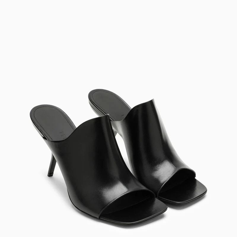 Salvatore Ferragamo o1s1rm0724 Leather Stiletto Mules in Black Size US 7.5 / IT 37.5 - 2 Thumbnail