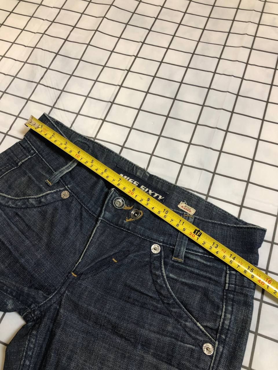 Miss Sixty Miss Sixty High Binky Slim Straight Leg Jeans Size 28" / US 6 / IT 42 - 14 Thumbnail